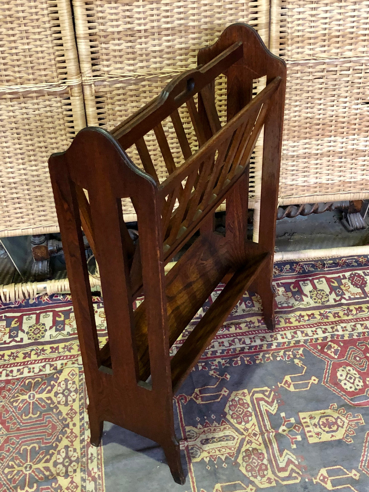 000491....Handsome Art Deco Oak Magazine Rack