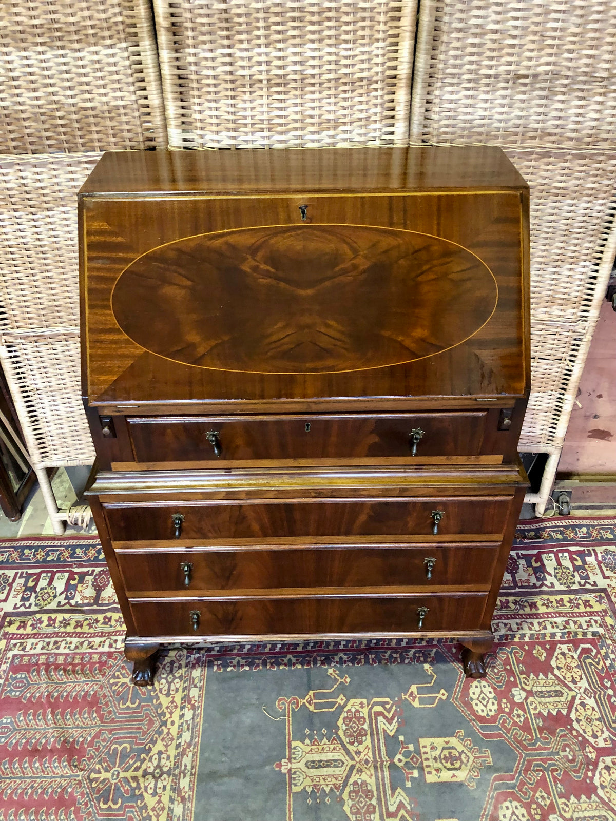000487....Handsome Vintage Mahogany Bureau Or Writing Desk