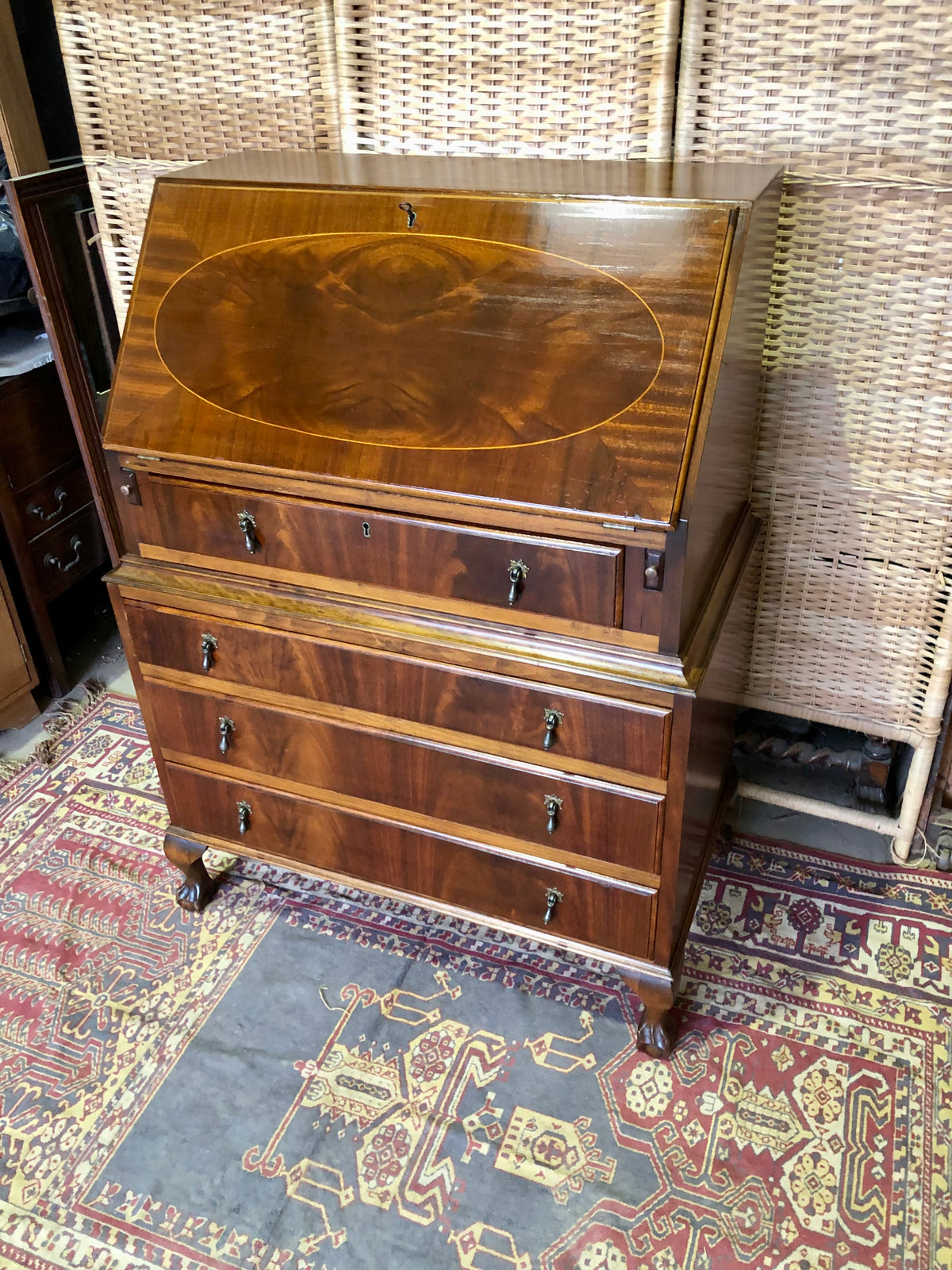 000487....Handsome Vintage Mahogany Bureau Or Writing Desk
