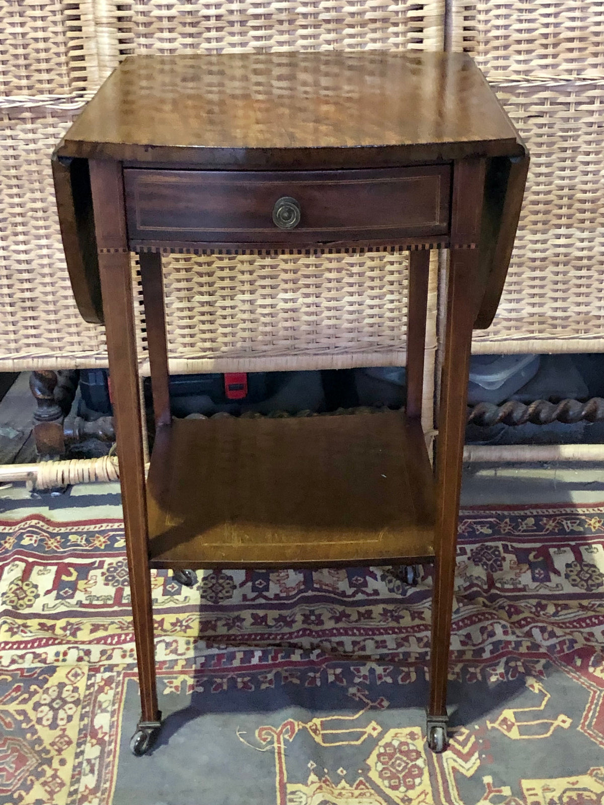 000486....Handsome Antique Mahogany Lamp Table