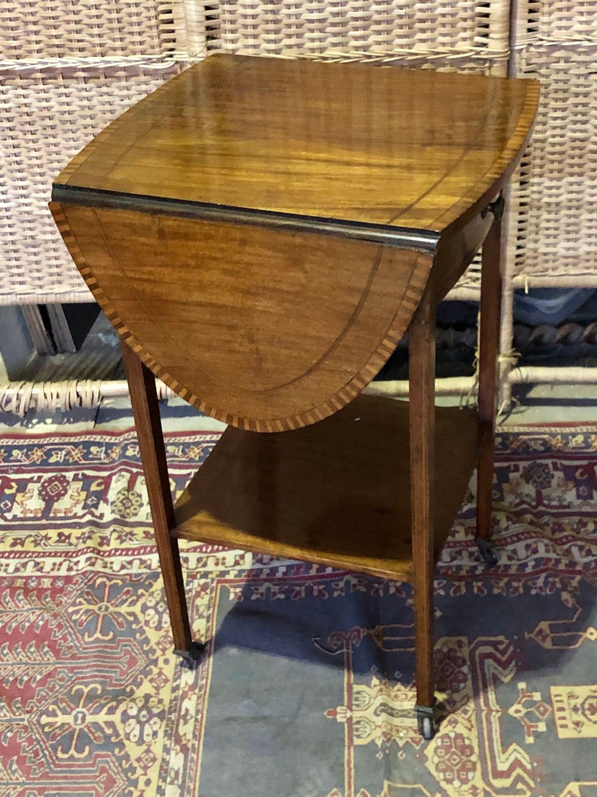 000486....Handsome Antique Mahogany Lamp Table