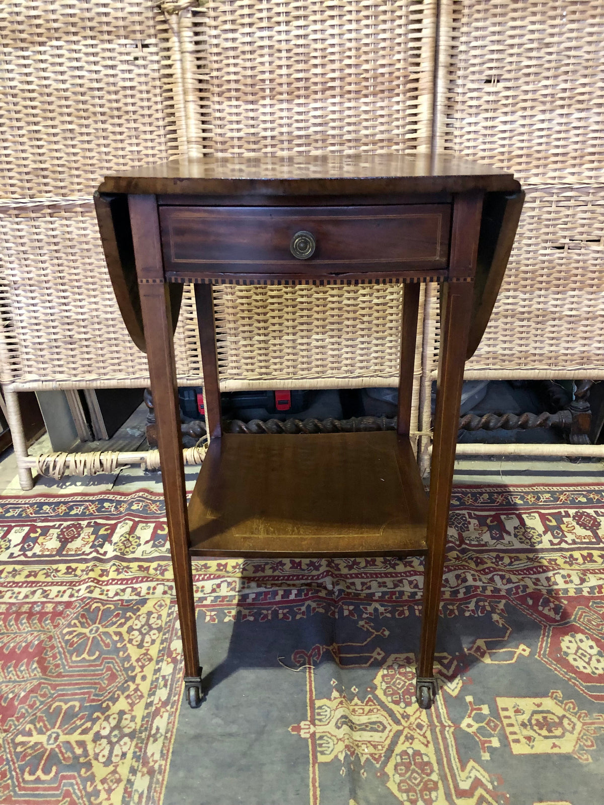000486....Handsome Antique Mahogany Lamp Table