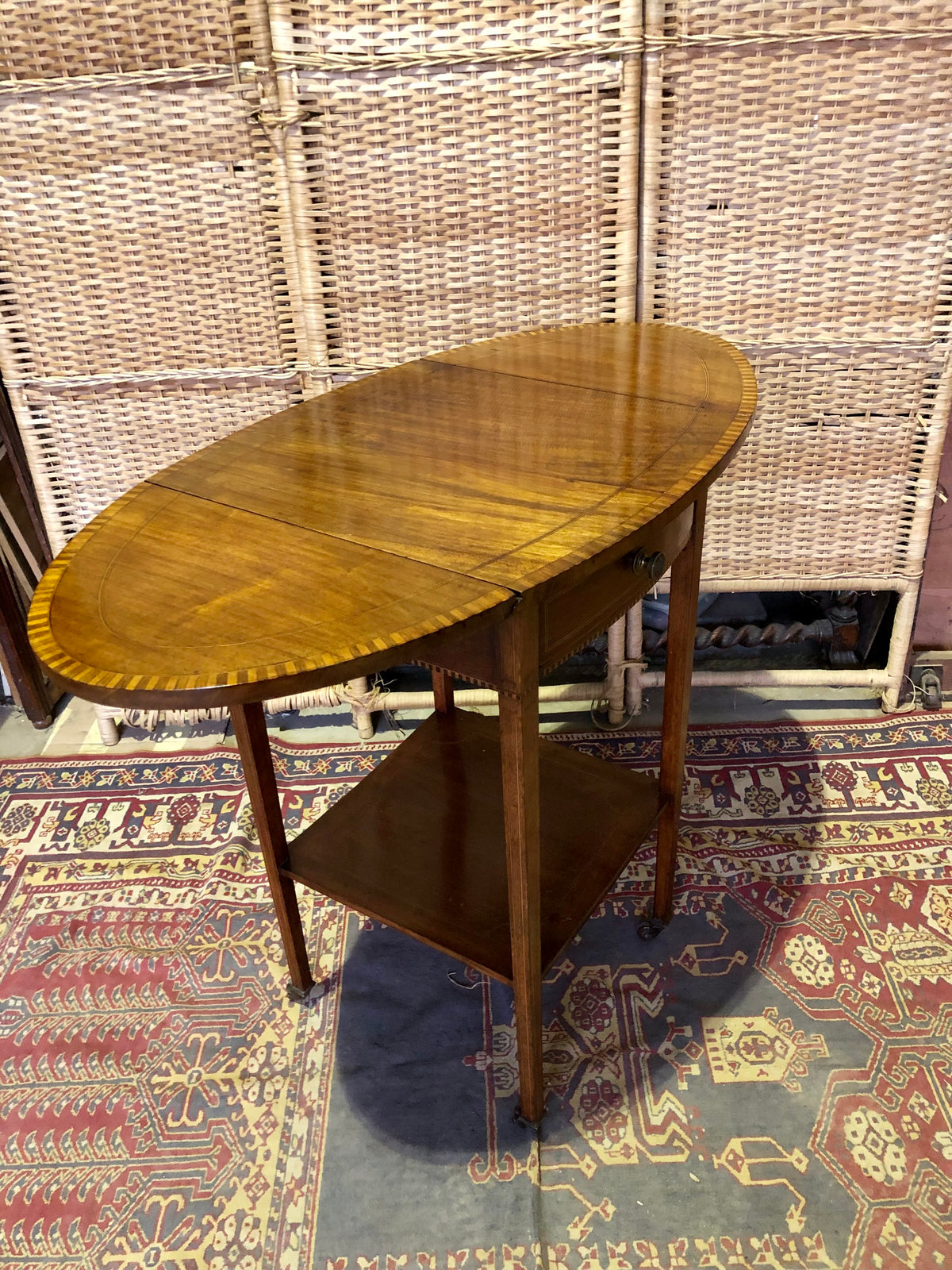 000486....Handsome Antique Mahogany Lamp Table