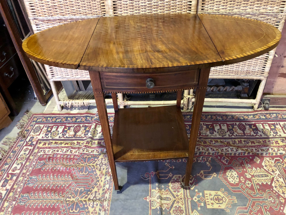 000486....Handsome Antique Mahogany Lamp Table