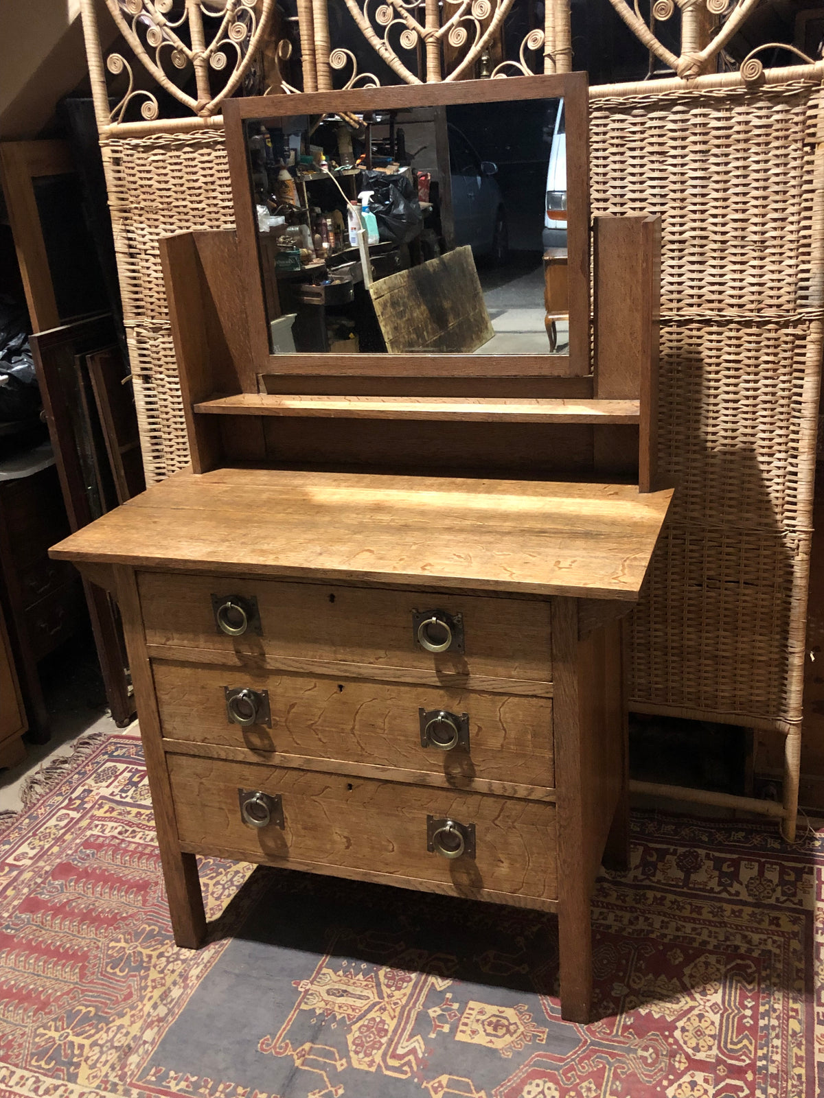 000484....Handsome Arts And Crafts Oak Dressing Table/Chest
