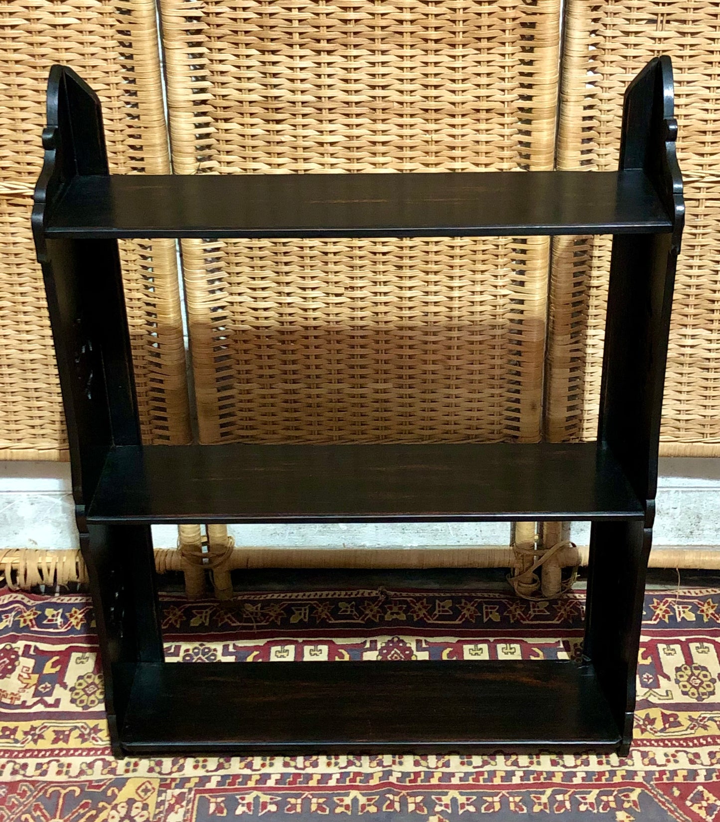 000600....Handsome Set Of Arts And Crafts Style Shelves