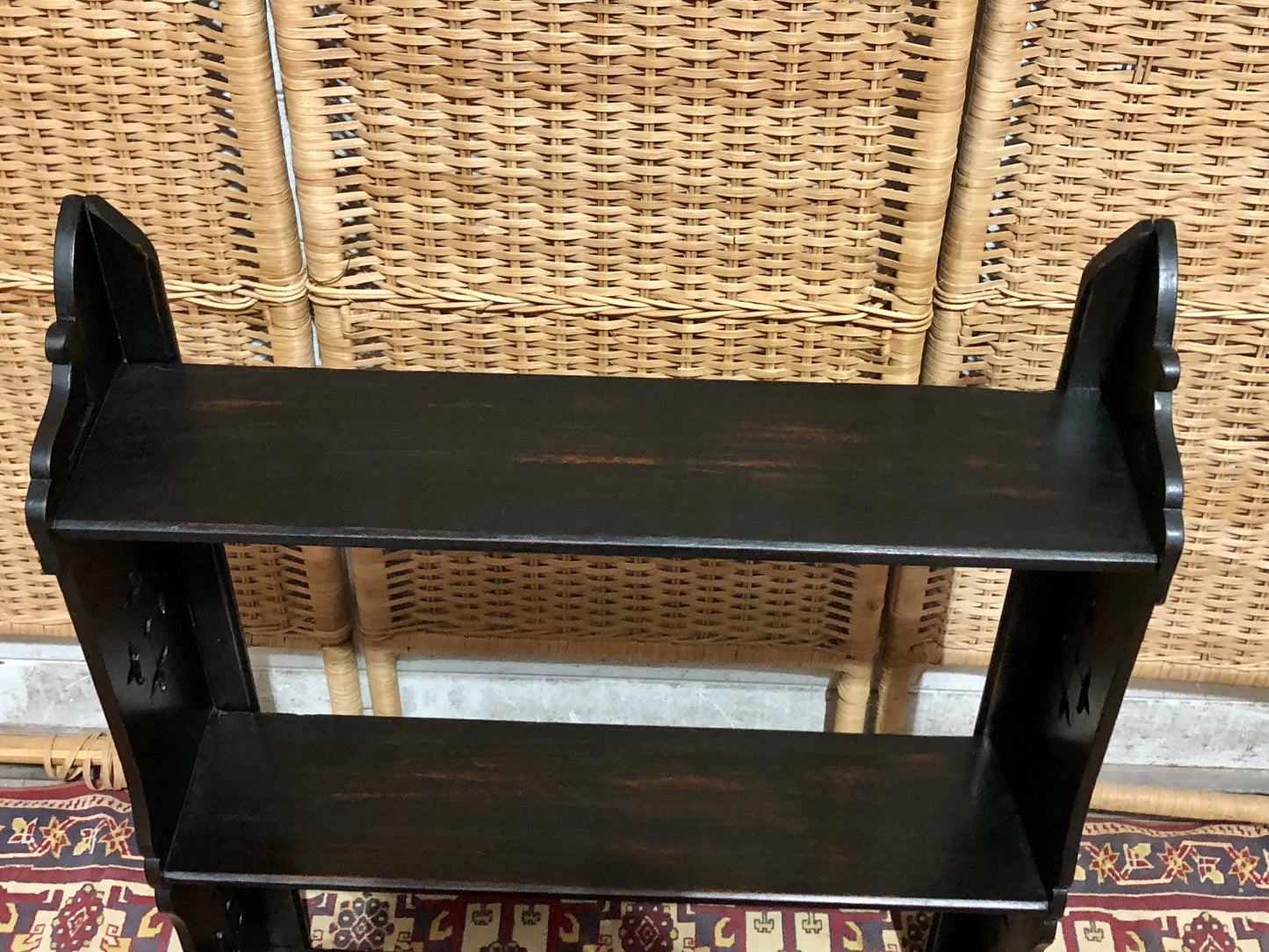 000600....Handsome Set Of Arts And Crafts Style Shelves