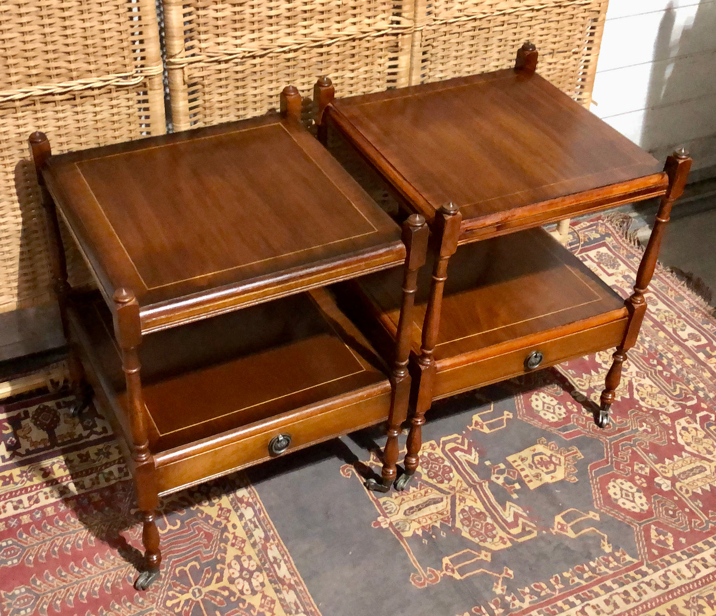 000591....Handsome Pair Of Vintage Mahogany Bedside Tables