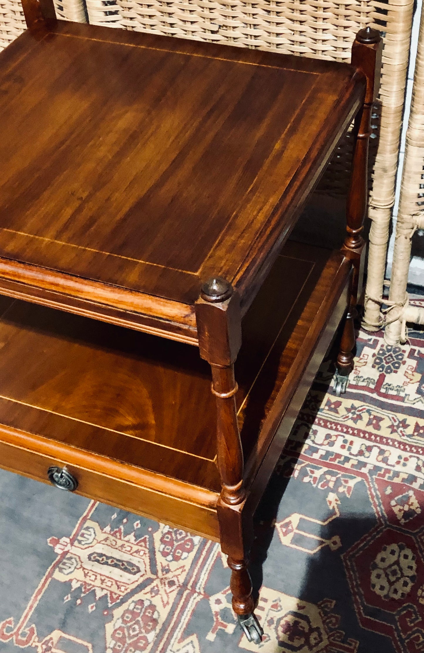 000591....Handsome Pair Of Vintage Mahogany Bedside Tables
