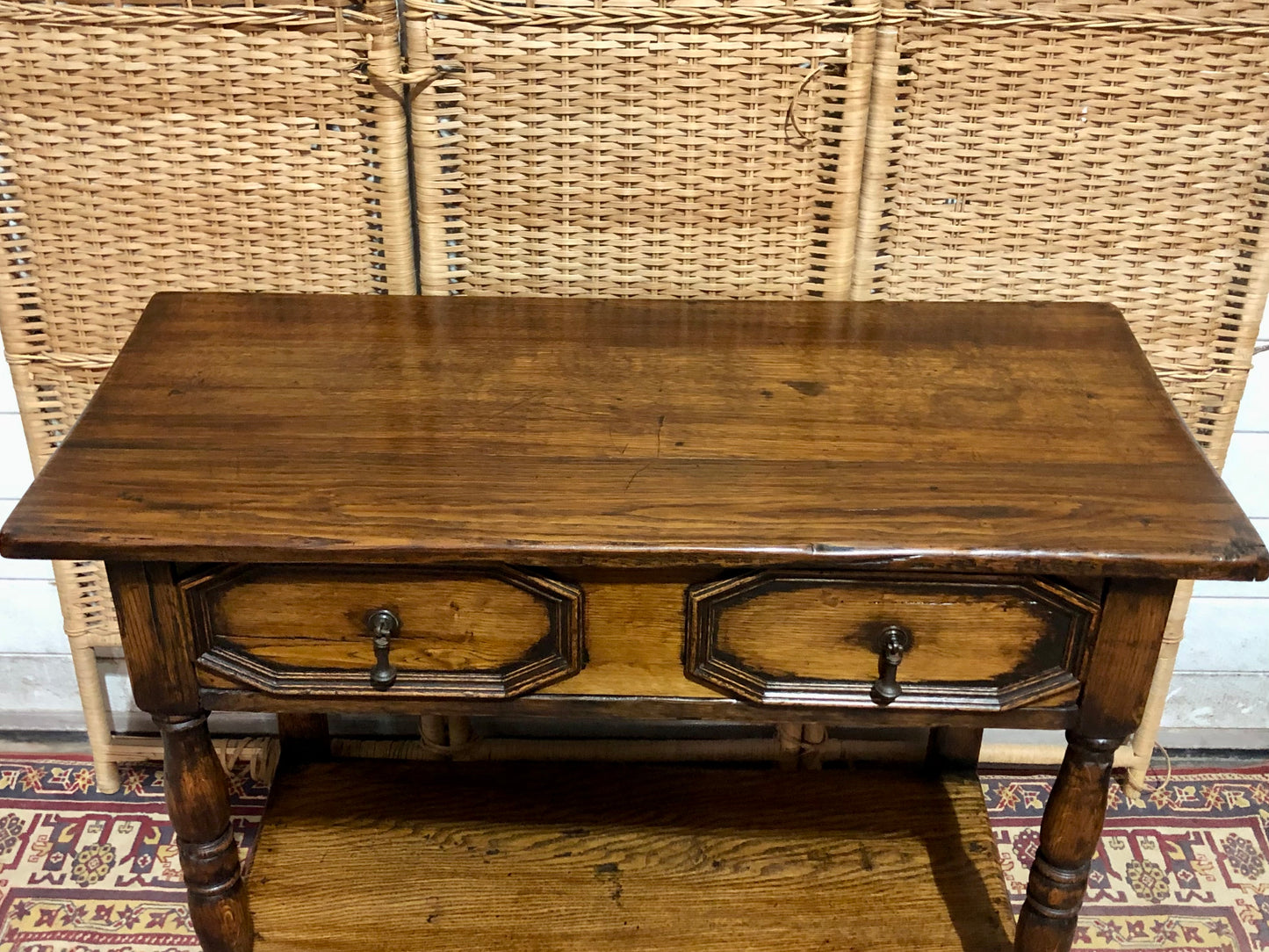 000588....Handsome Antique Jacobean Style Oak Side Table