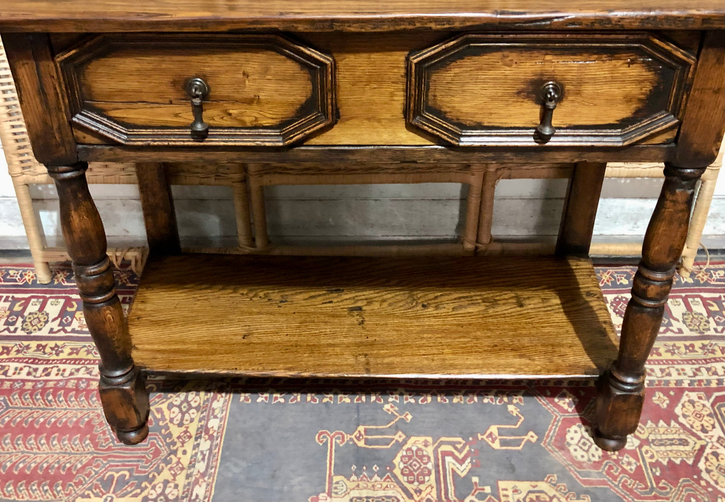 000588....Handsome Antique Jacobean Style Oak Side Table