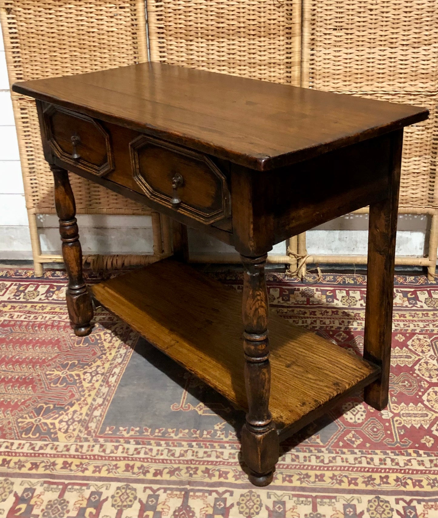 000588....Handsome Antique Jacobean Style Oak Side Table
