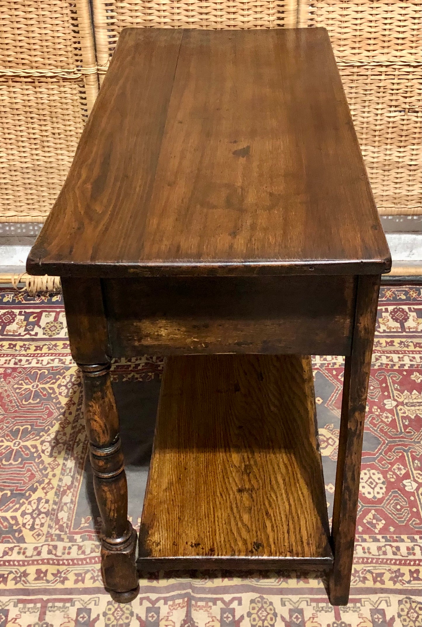 000588....Handsome Antique Jacobean Style Oak Side Table