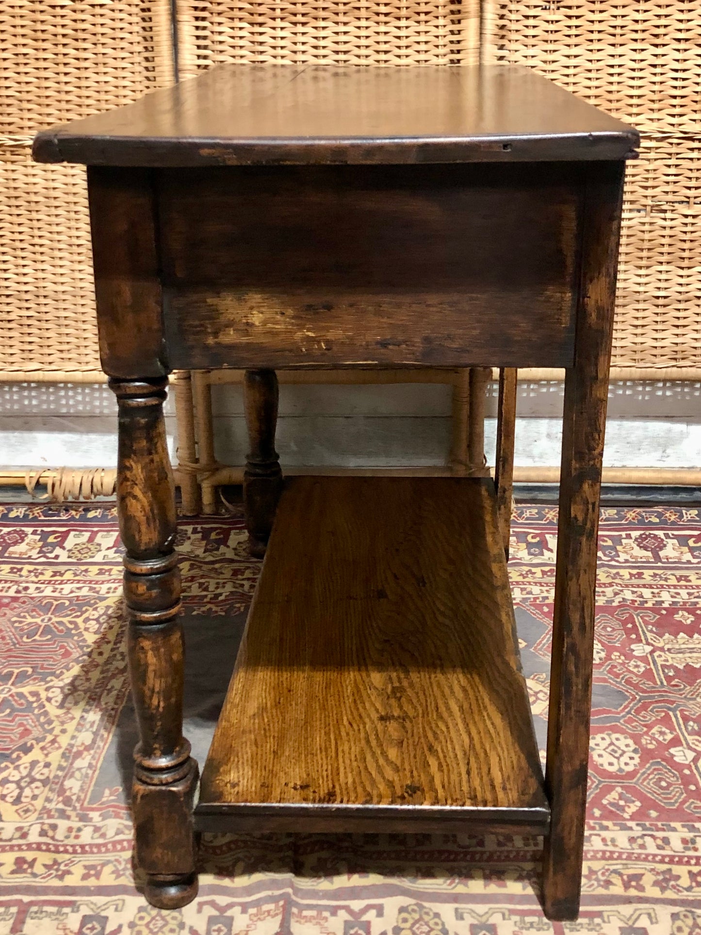 000588....Handsome Antique Jacobean Style Oak Side Table