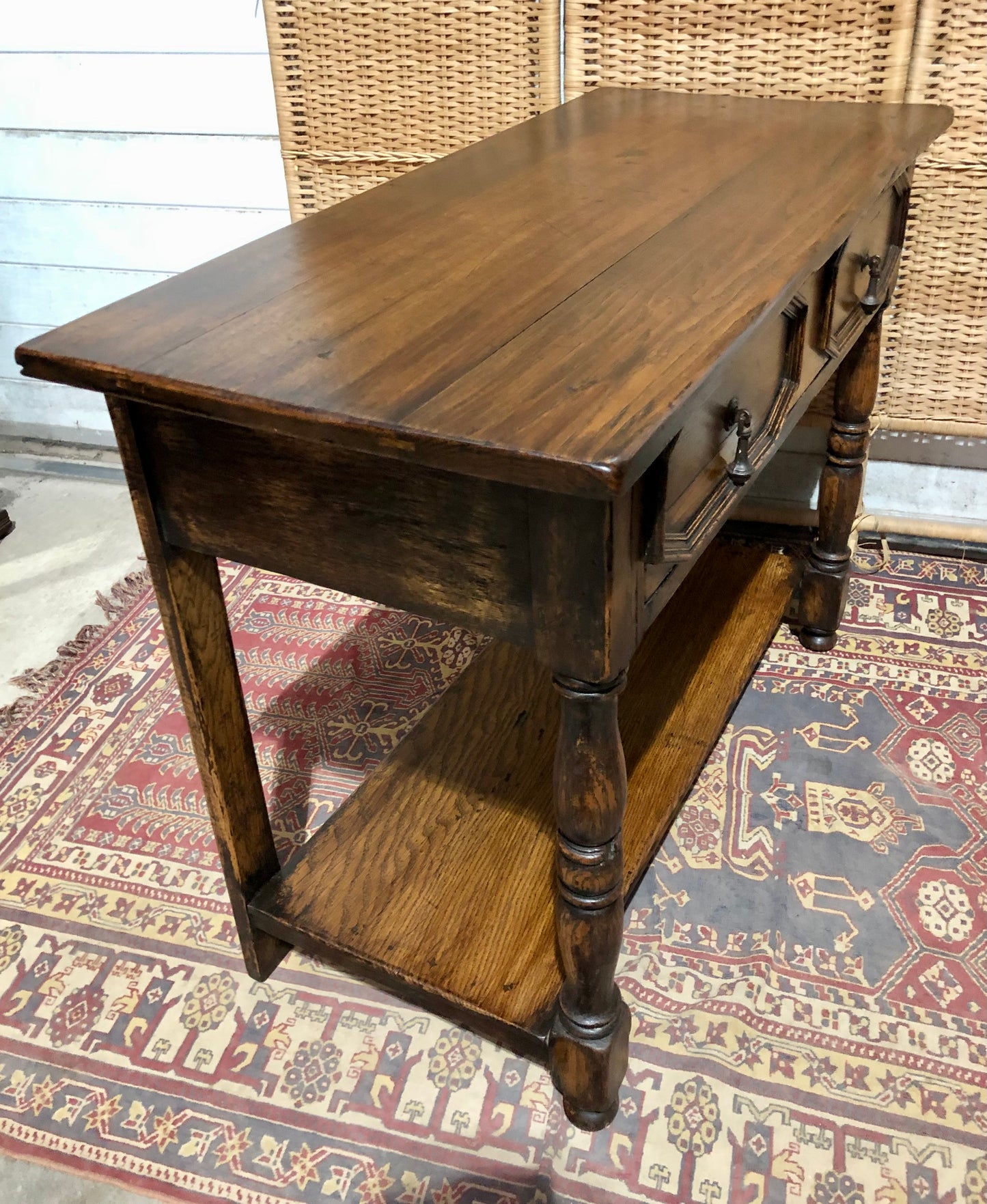 000588....Handsome Antique Jacobean Style Oak Side Table