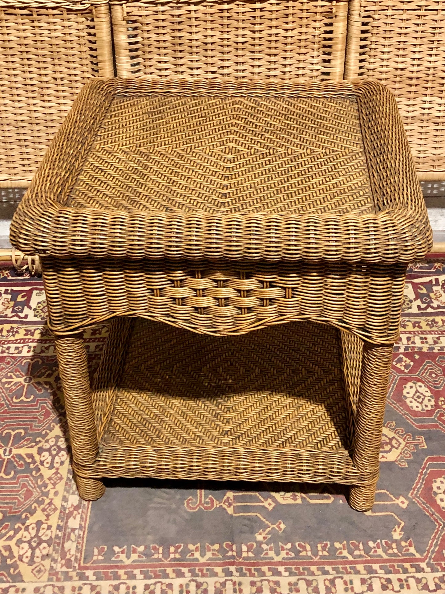 000586....Handsome Vintage Wicker Coffee Table