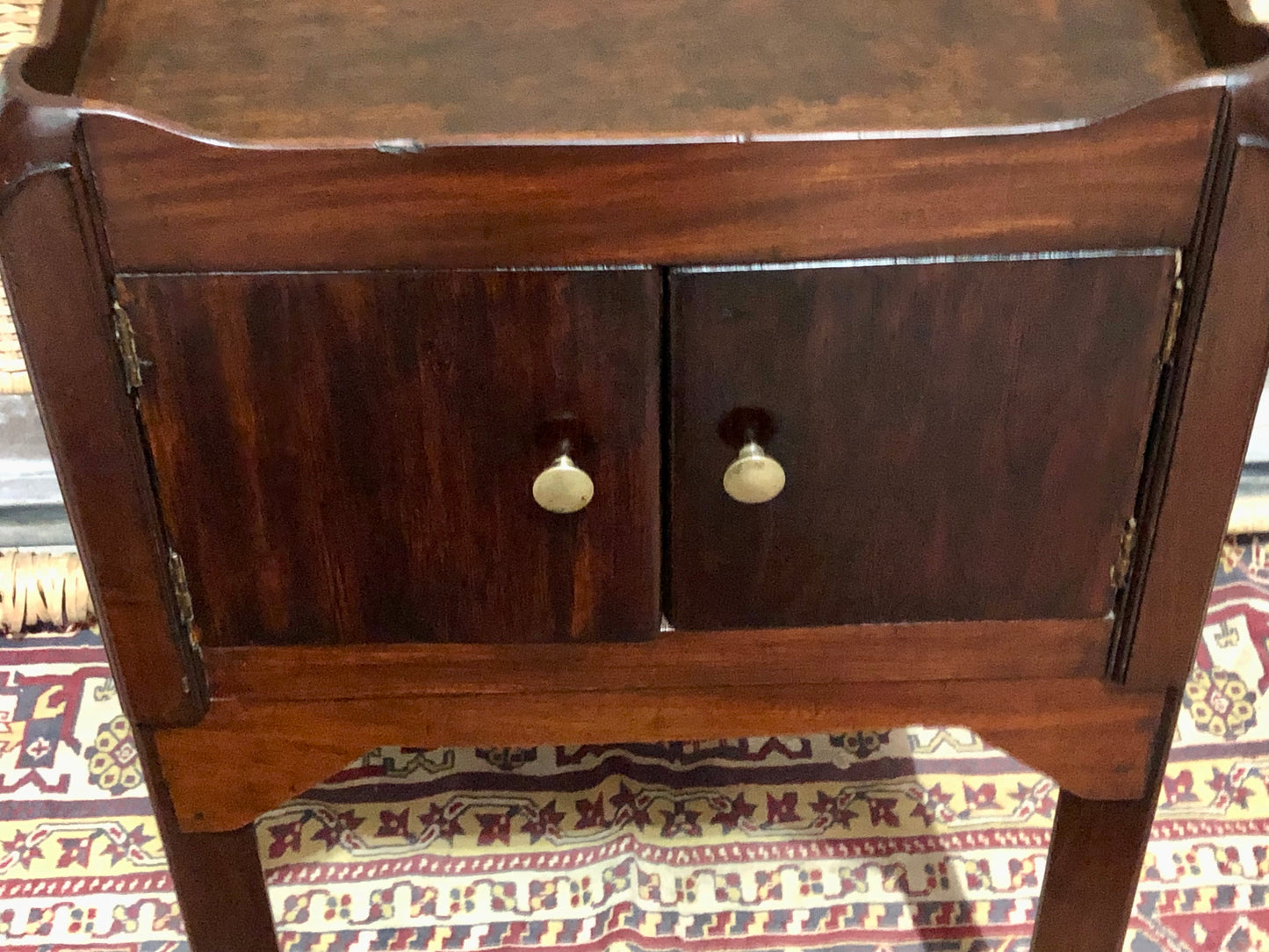 000585....Handsome Antique Mahogany Bedside Table