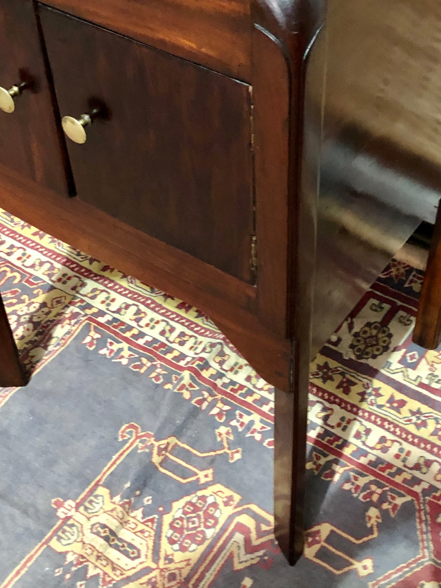 000585....Handsome Antique Mahogany Bedside Table