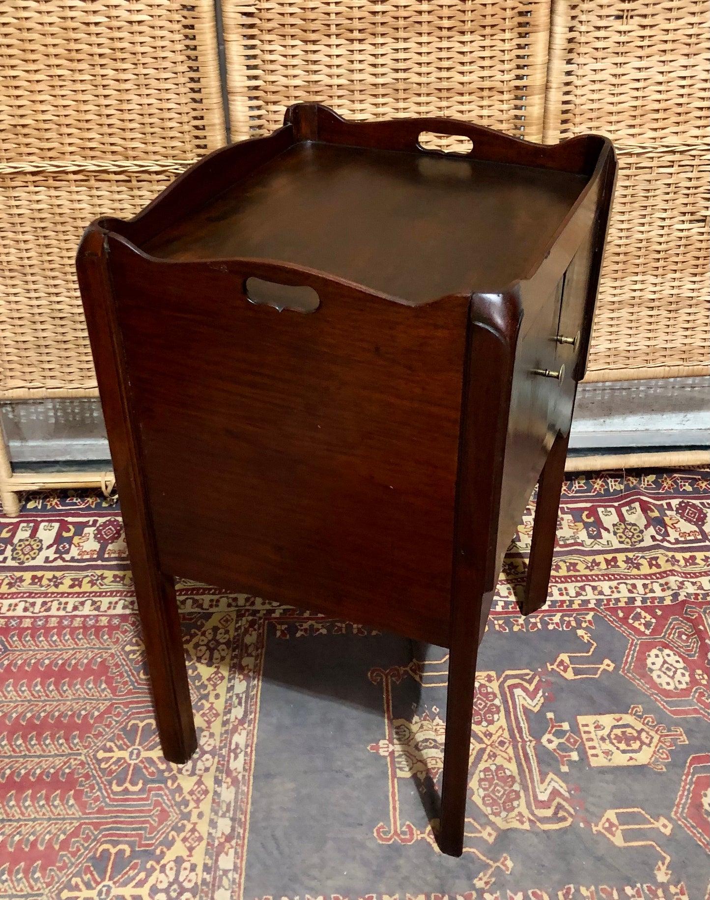 000585....Handsome Antique Mahogany Bedside Table