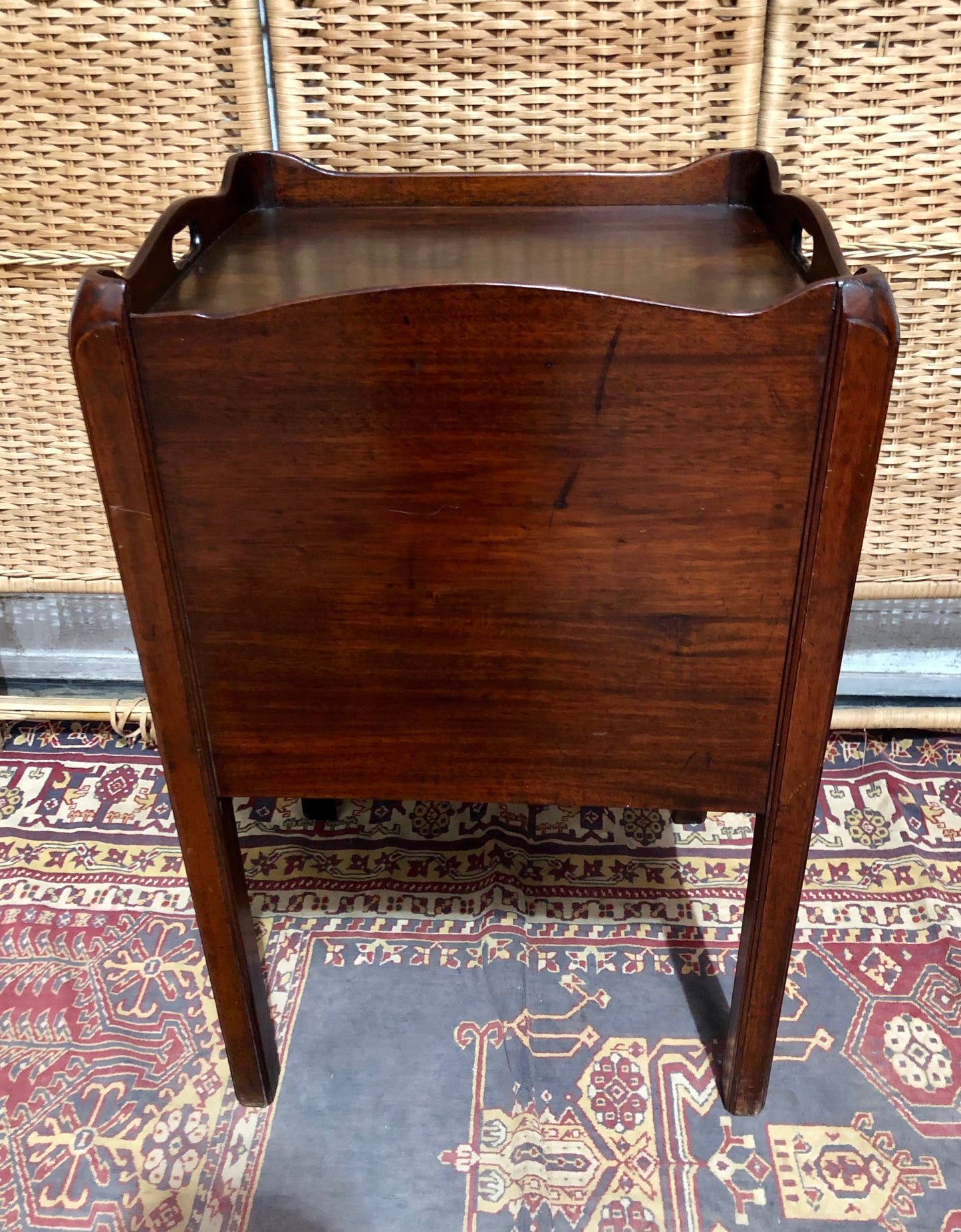 000585....Handsome Antique Mahogany Bedside Table
