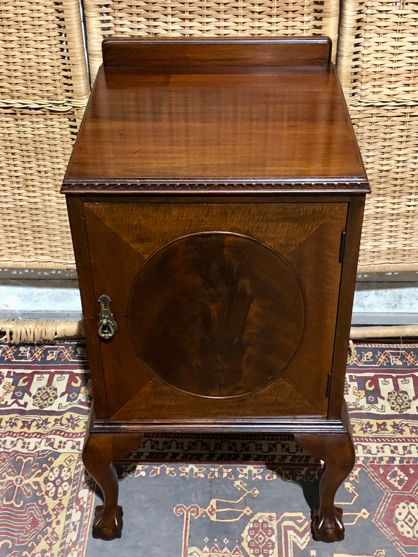000584....Handsome Pair Of Vintage Mahogany Bedside Tables ( sold )