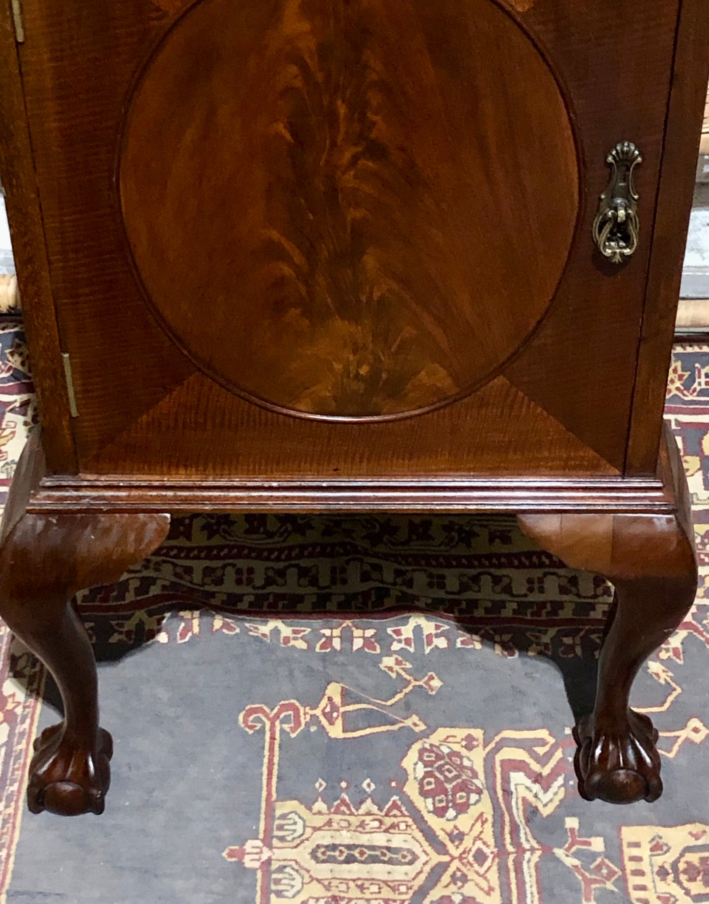 000584....Handsome Pair Of Vintage Mahogany Bedside Tables ( sold )