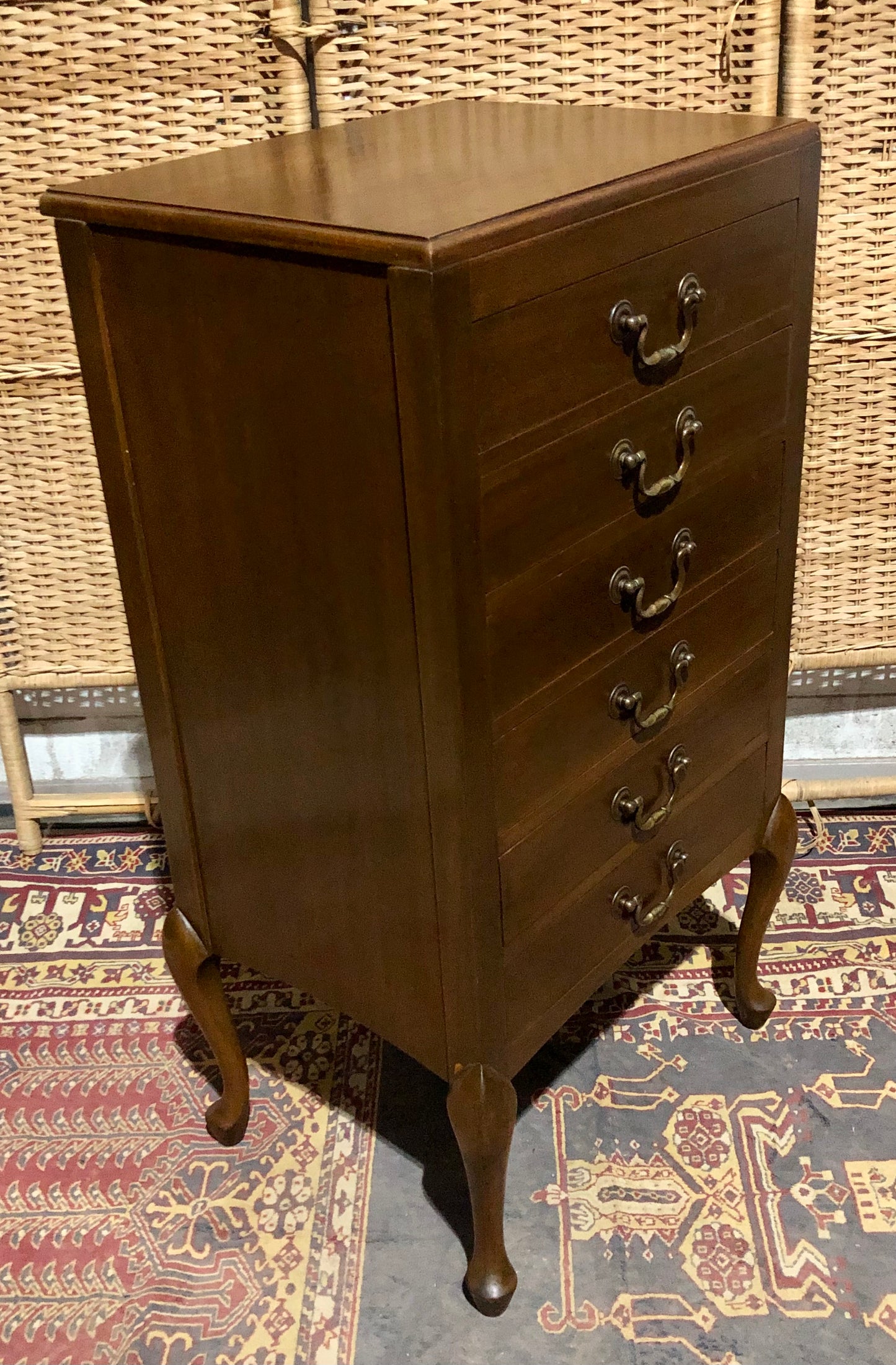 000582....Handsome Art Deco Style Music Chest / Cabinet