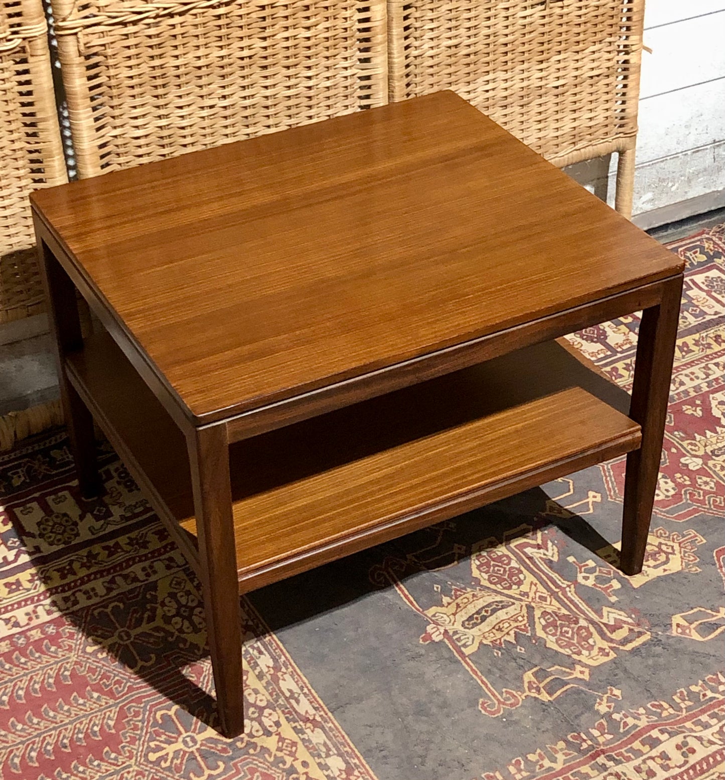 000581....Handsome Teak Retro Coffee Table
