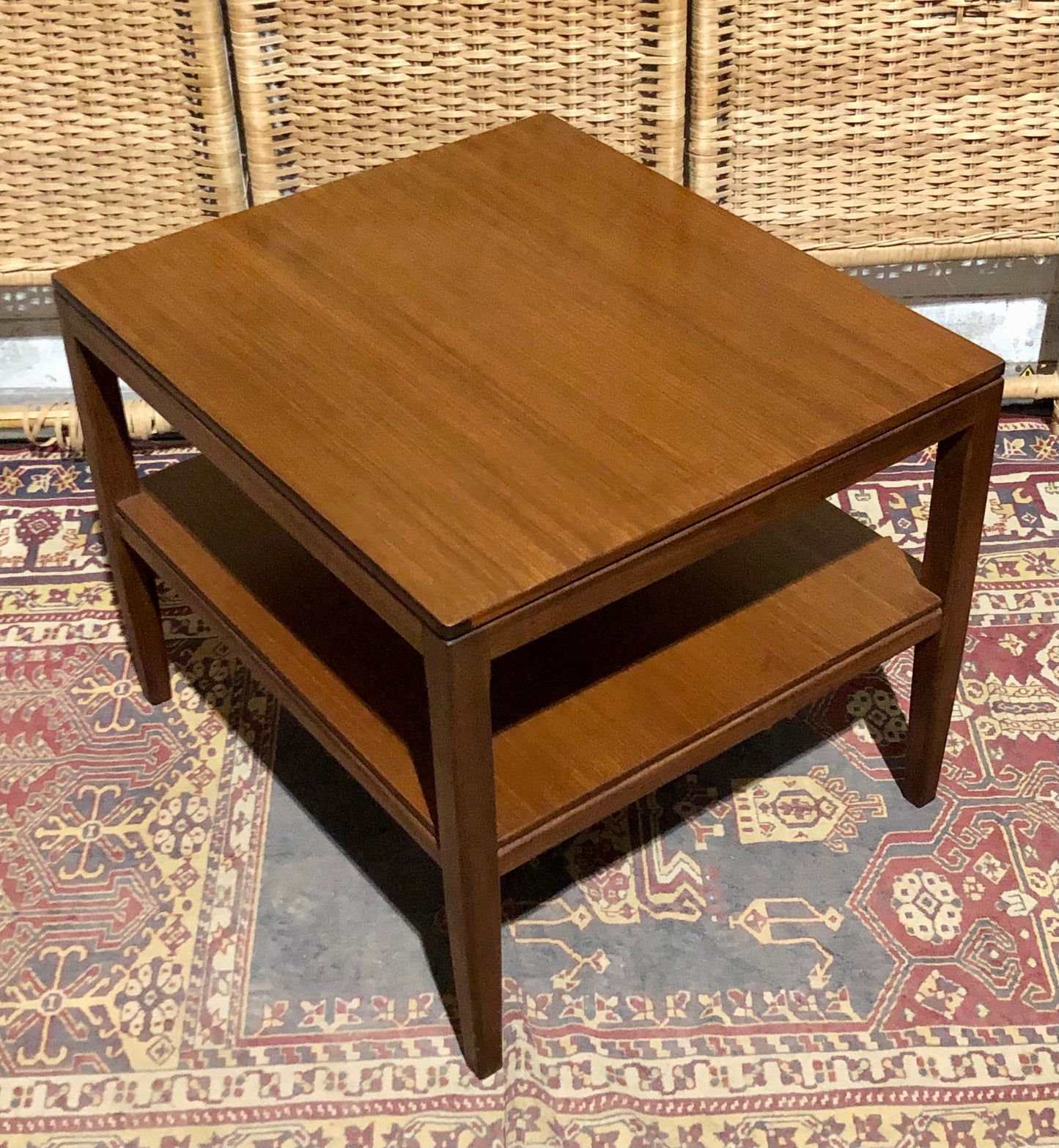 000581....Handsome Teak Retro Coffee Table