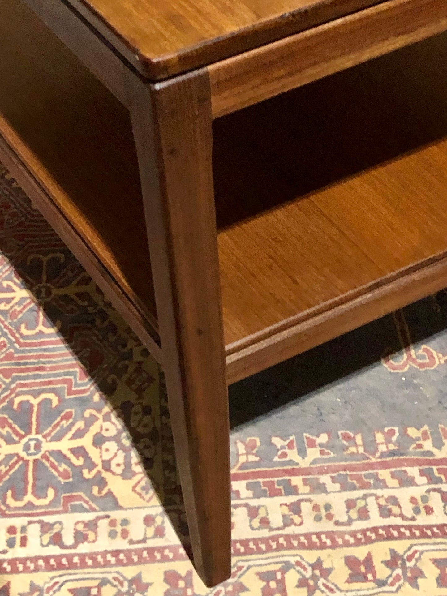 000581....Handsome Teak Retro Coffee Table