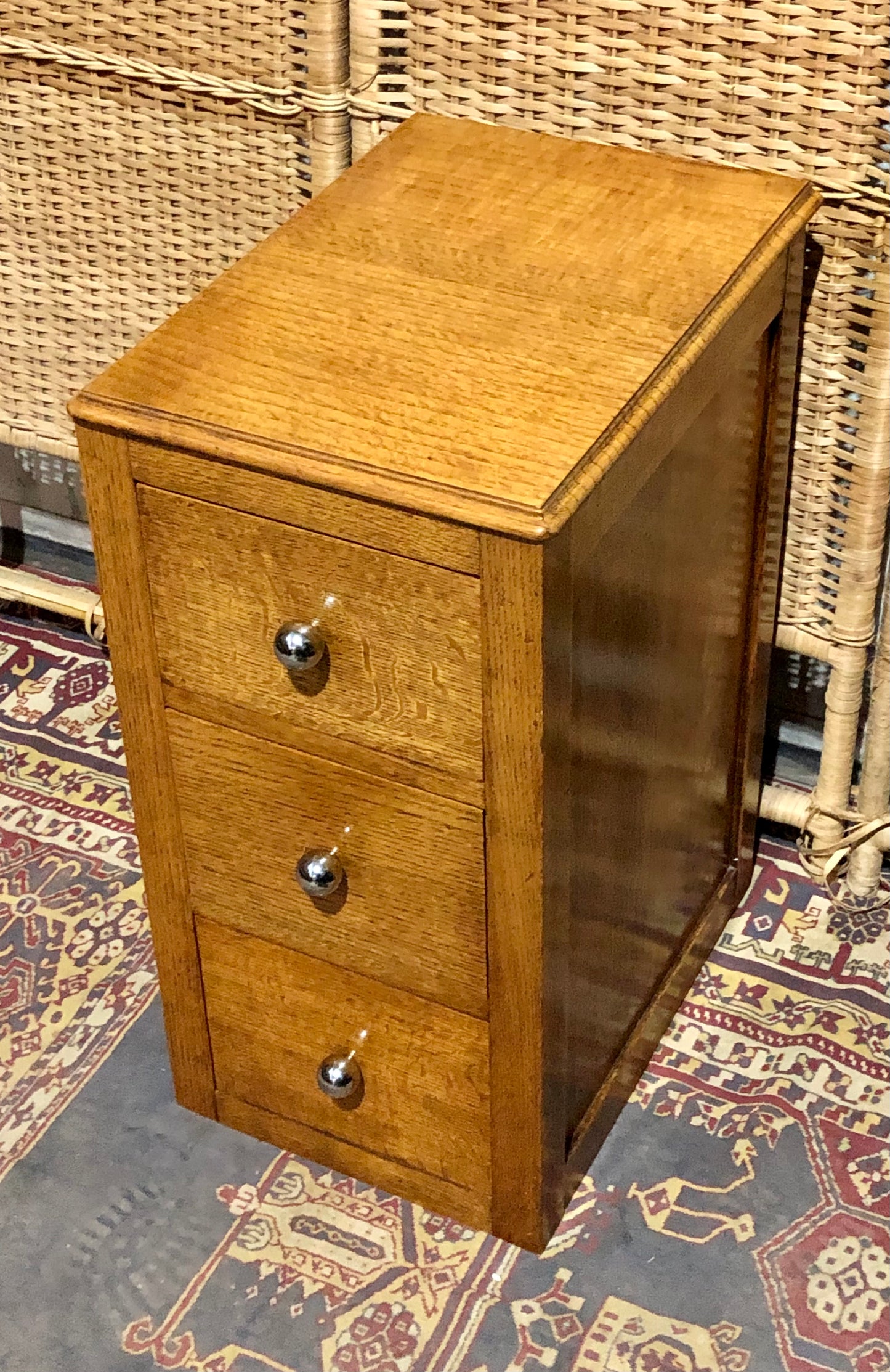 000578....Handsome Pair Of Solid Oak Art Deco Style Bedside Chests