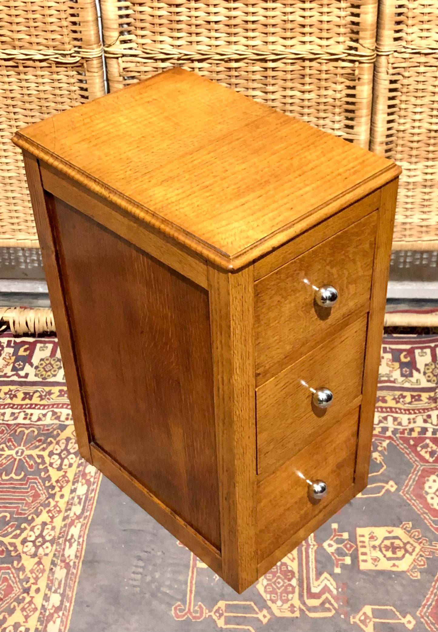 000578....Handsome Pair Of Solid Oak Art Deco Style Bedside Chests