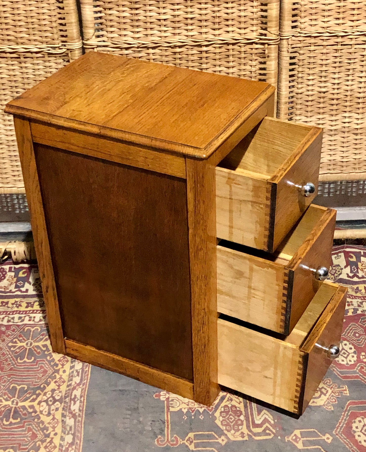 000578....Handsome Pair Of Solid Oak Art Deco Style Bedside Chests