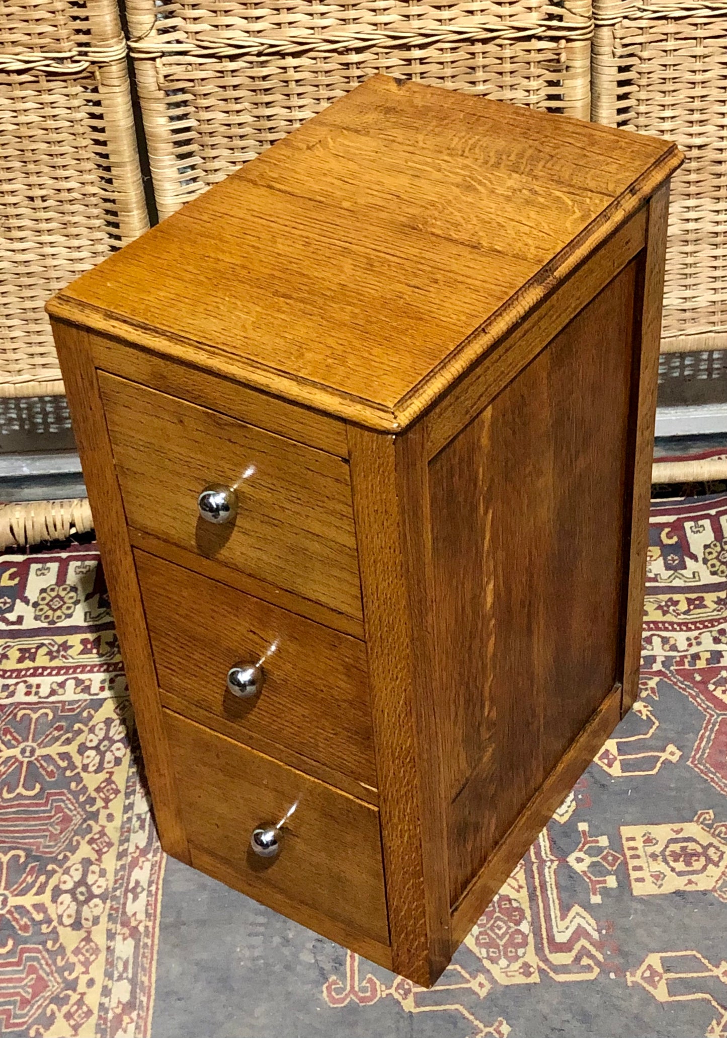 000578....Handsome Pair Of Solid Oak Art Deco Style Bedside Chests