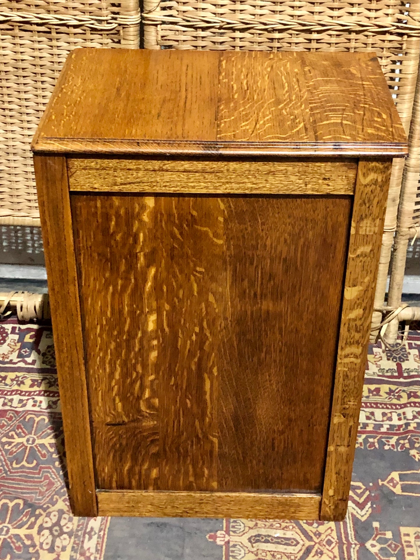 000578....Handsome Pair Of Solid Oak Art Deco Style Bedside Chests