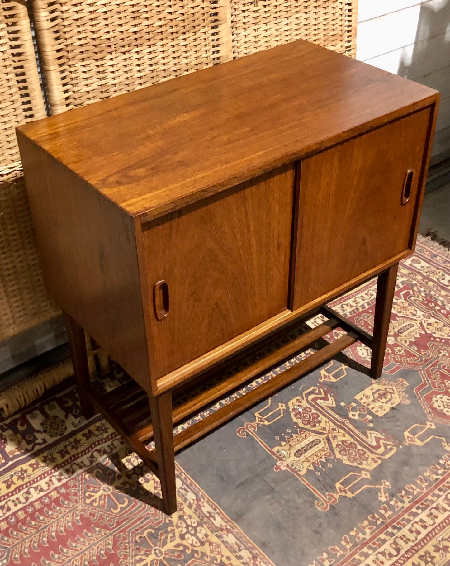 000577....Handsome Retro Teak Record Cabinet ( sold )