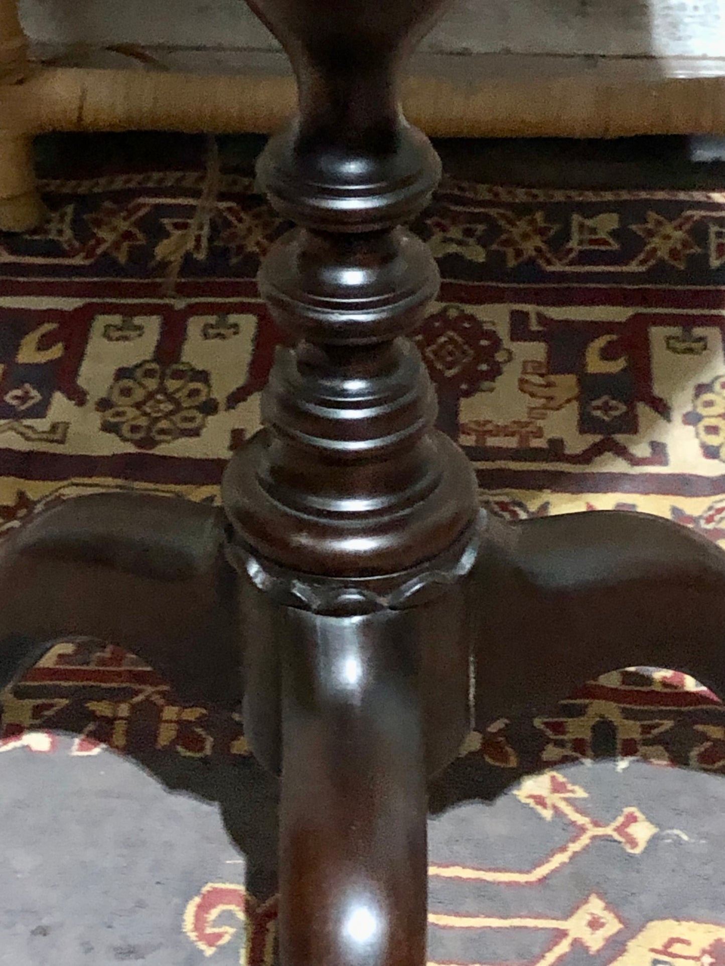 000575....Handsome Georgian Mahogany Wine/Occasional Table