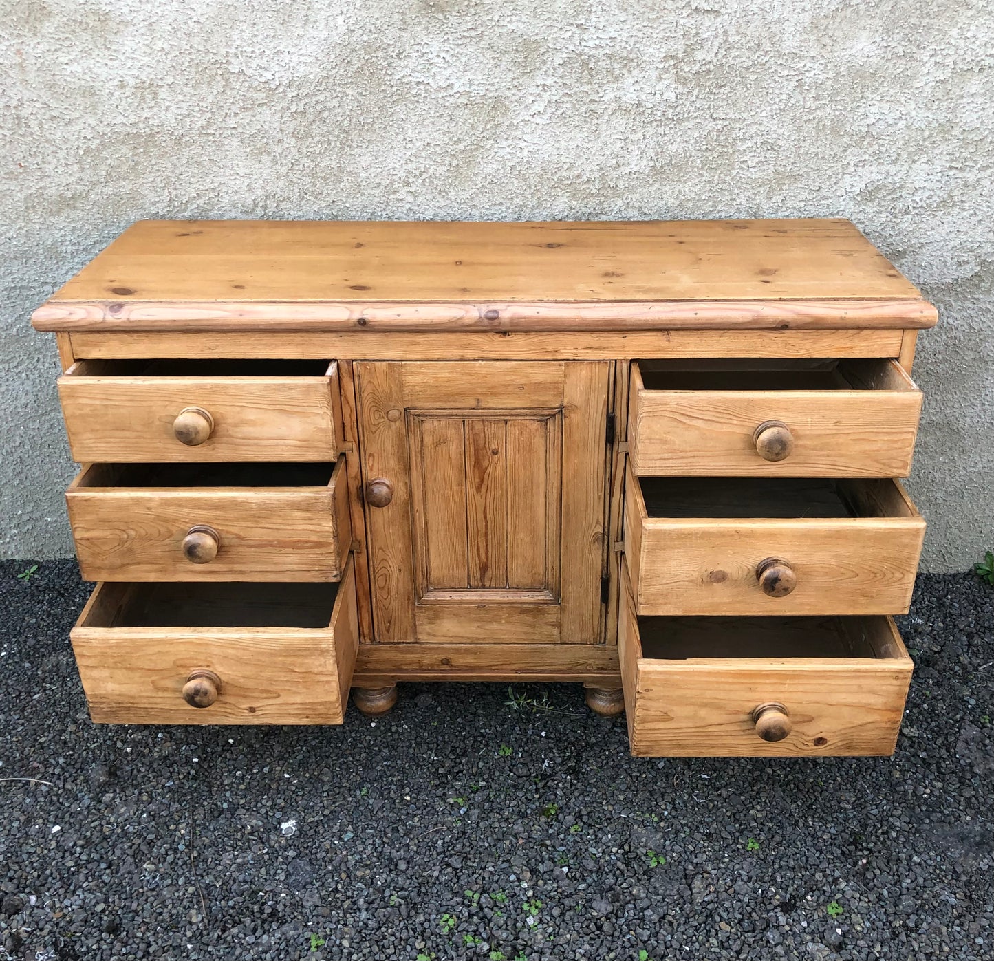 000572....Handsome Antique Pine Sideboard/Dresser Base