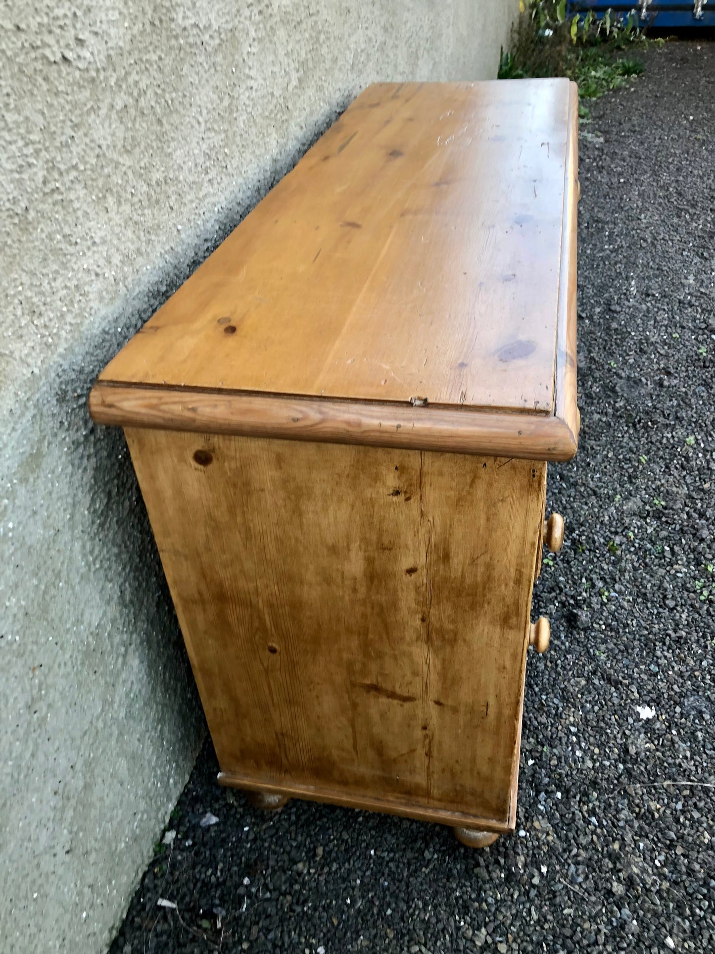 000572....Handsome Antique Pine Sideboard/Dresser Base