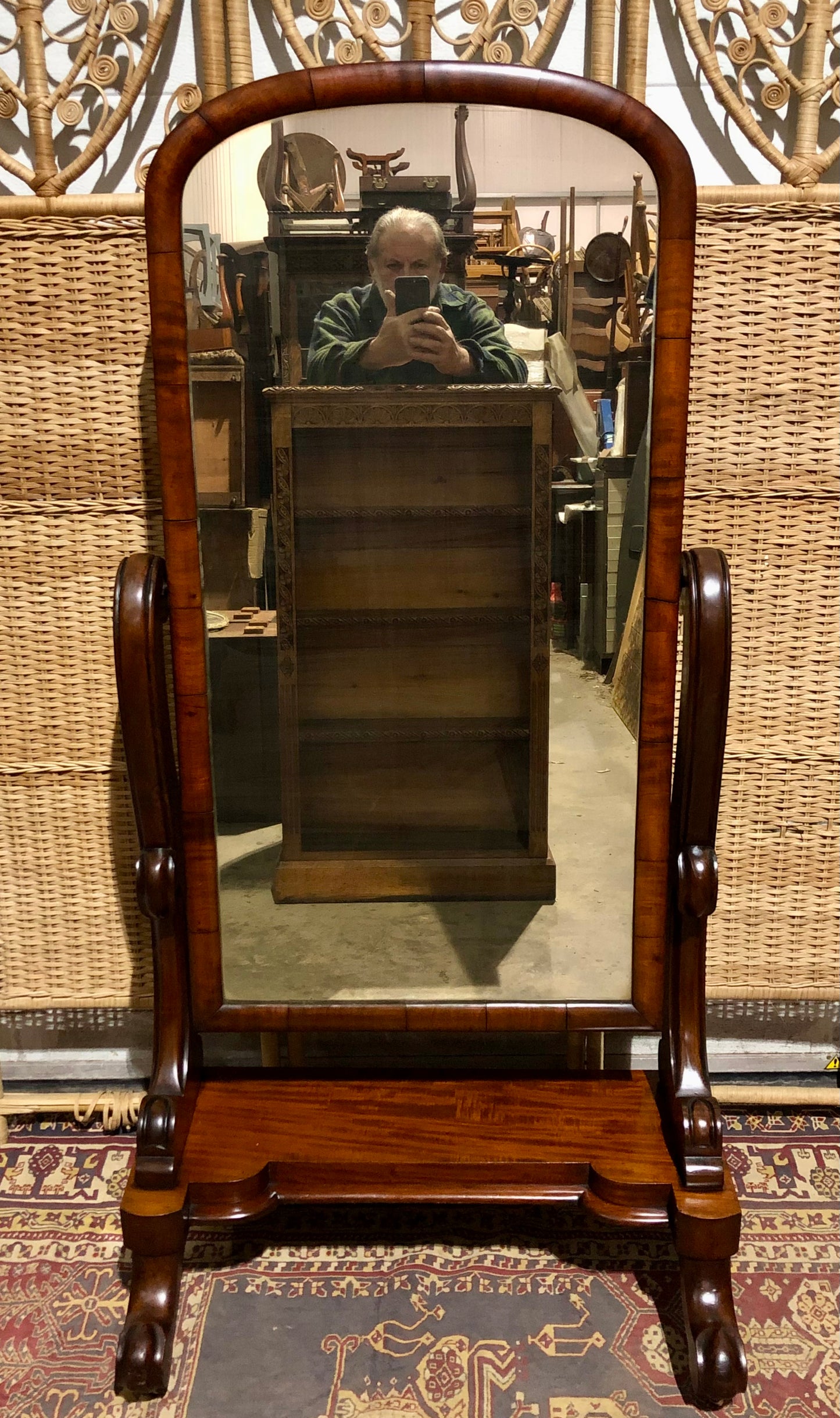 000570.... Handsome Victorian Mahogany Cheval Mirror
