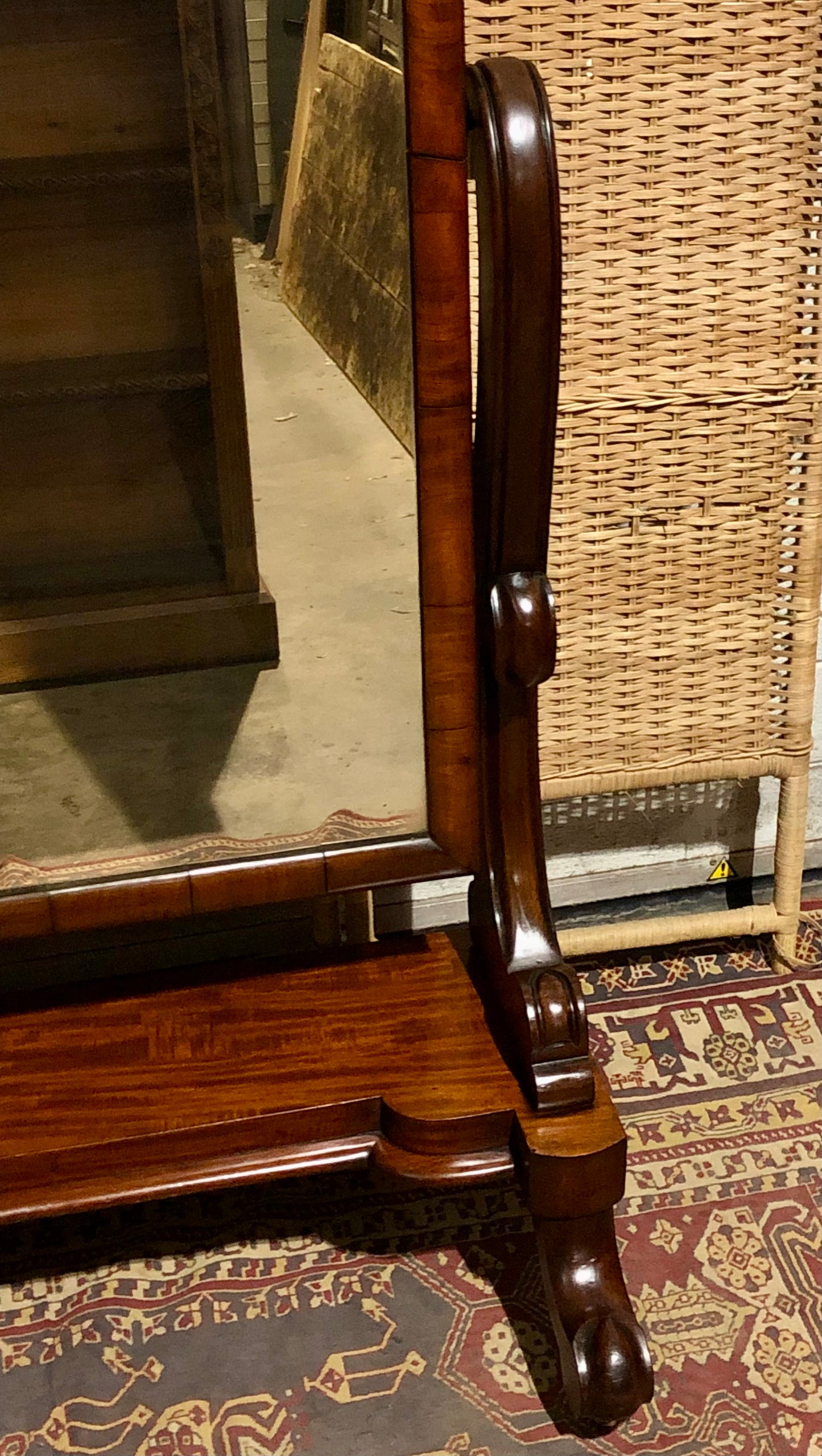 000570.... Handsome Victorian Mahogany Cheval Mirror