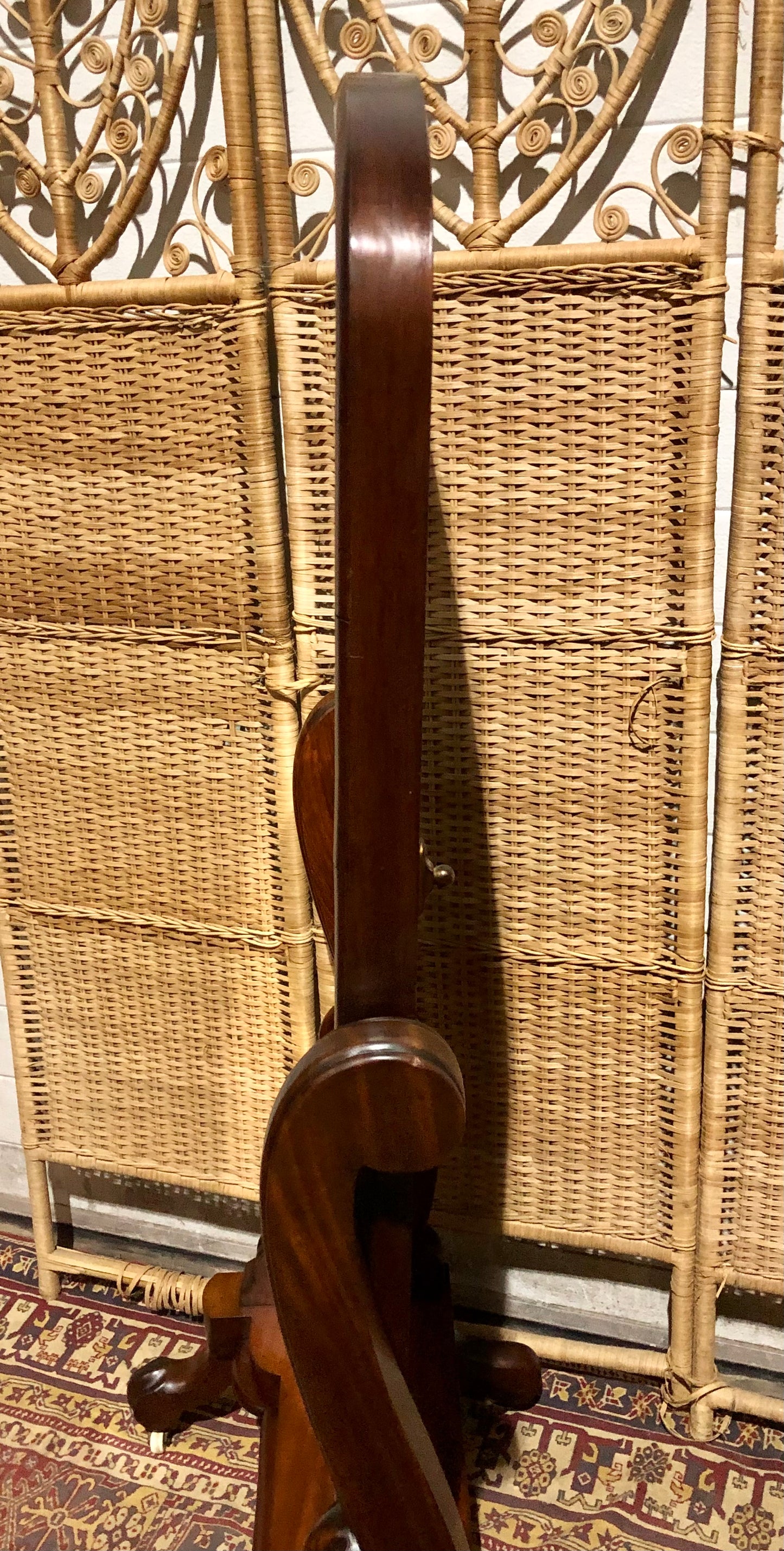 000570.... Handsome Victorian Mahogany Cheval Mirror