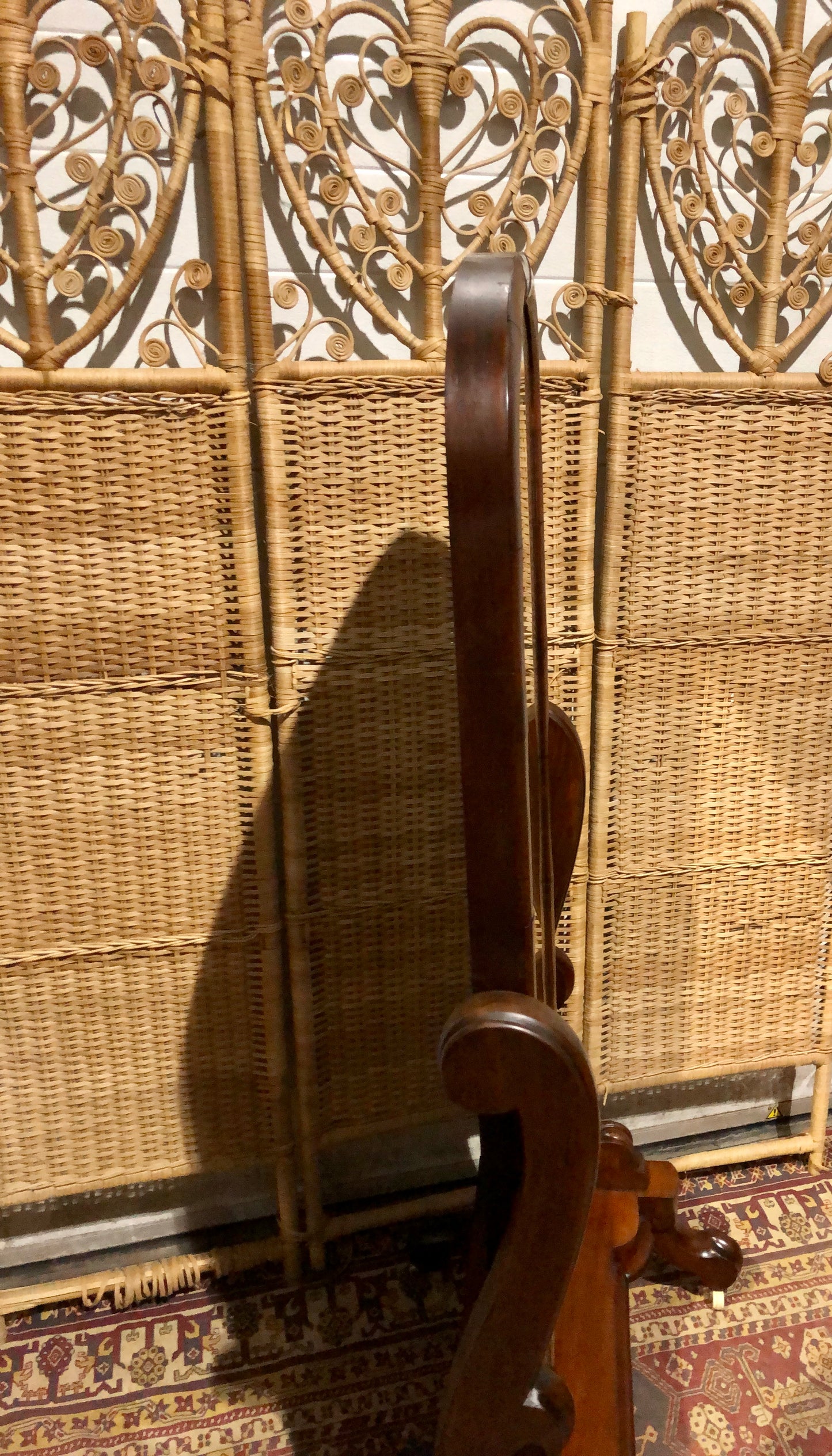 000570.... Handsome Victorian Mahogany Cheval Mirror