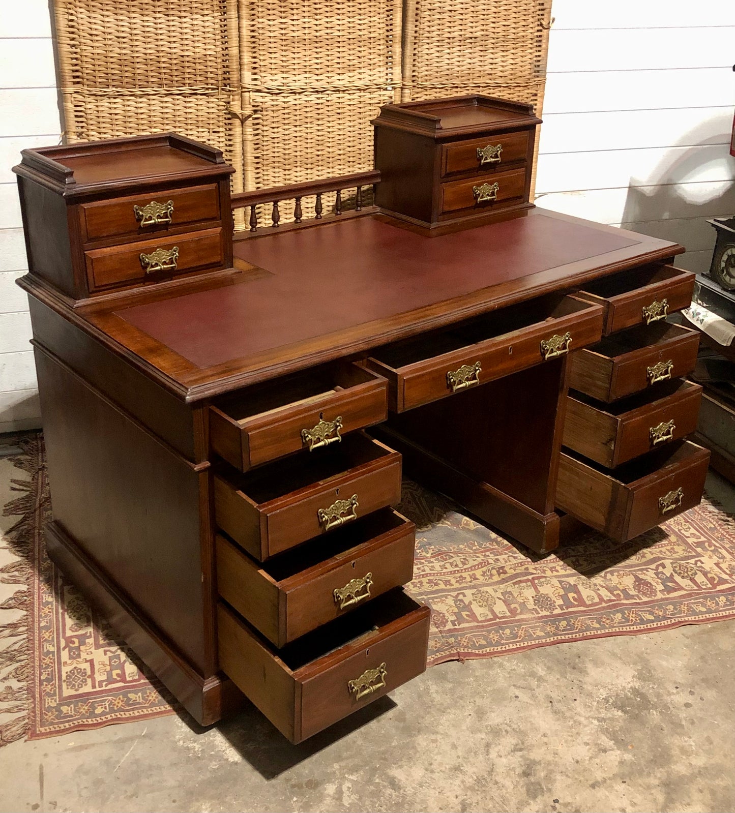 000568....Handsome Large Edwardian Walnut Pedestal Desk