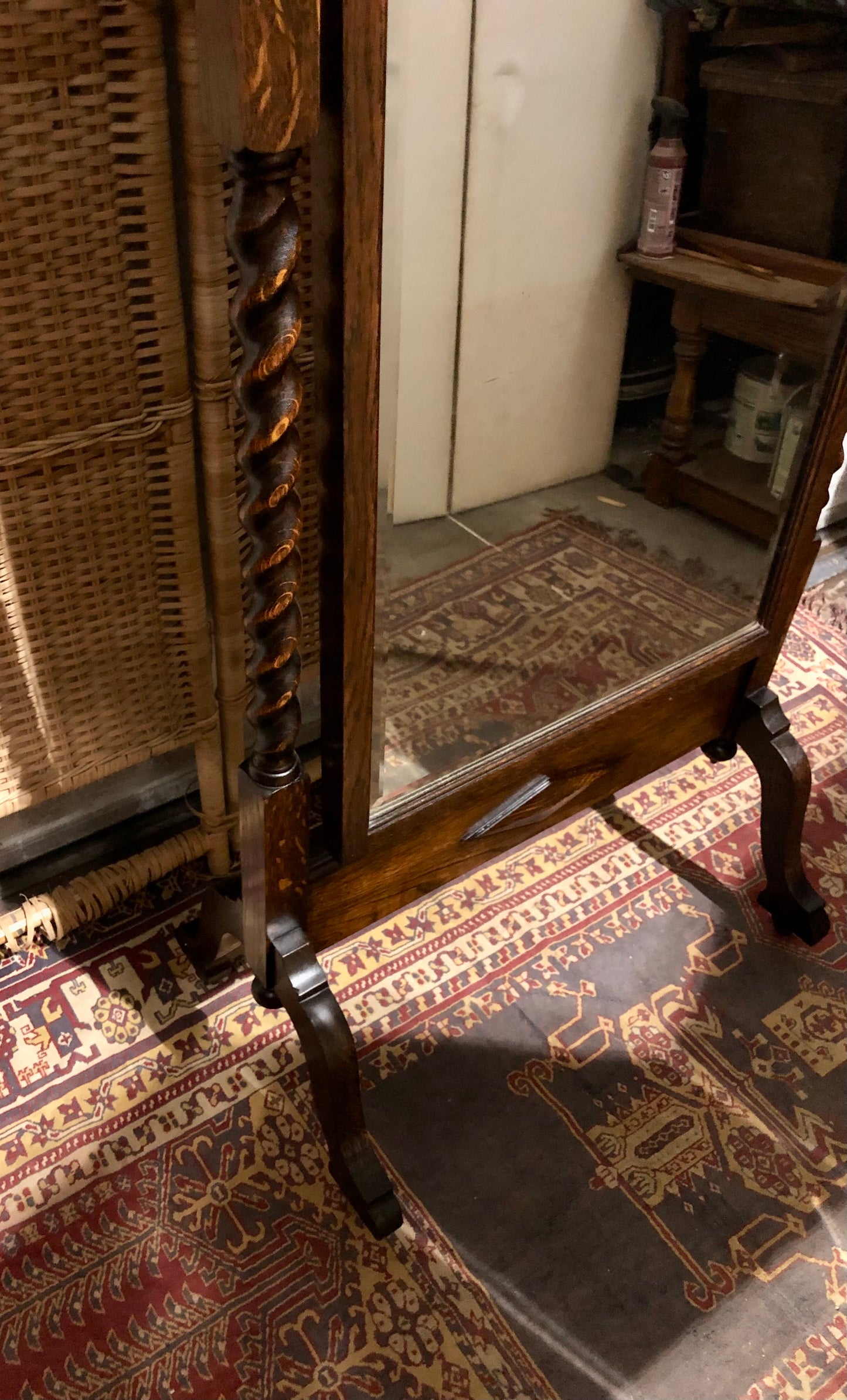 000569....Handsome Vintage Oak Cheval Mirror.