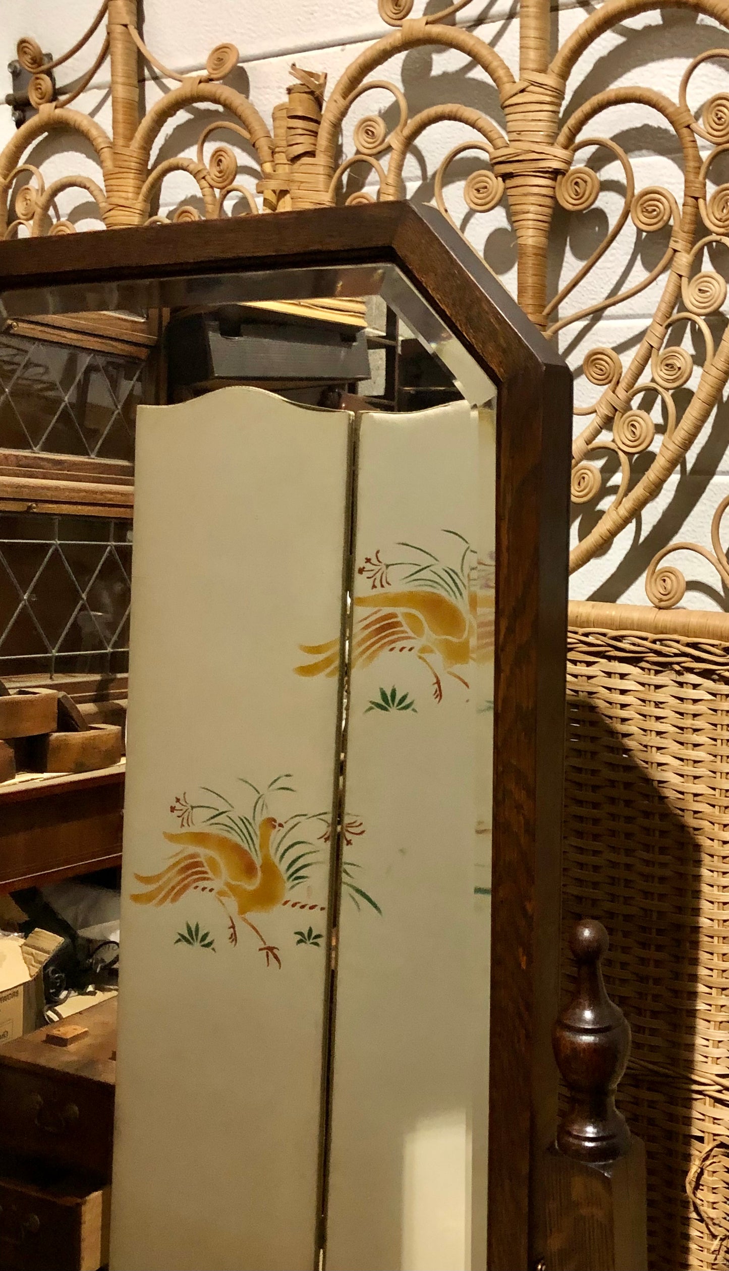 000569....Handsome Vintage Oak Cheval Mirror.