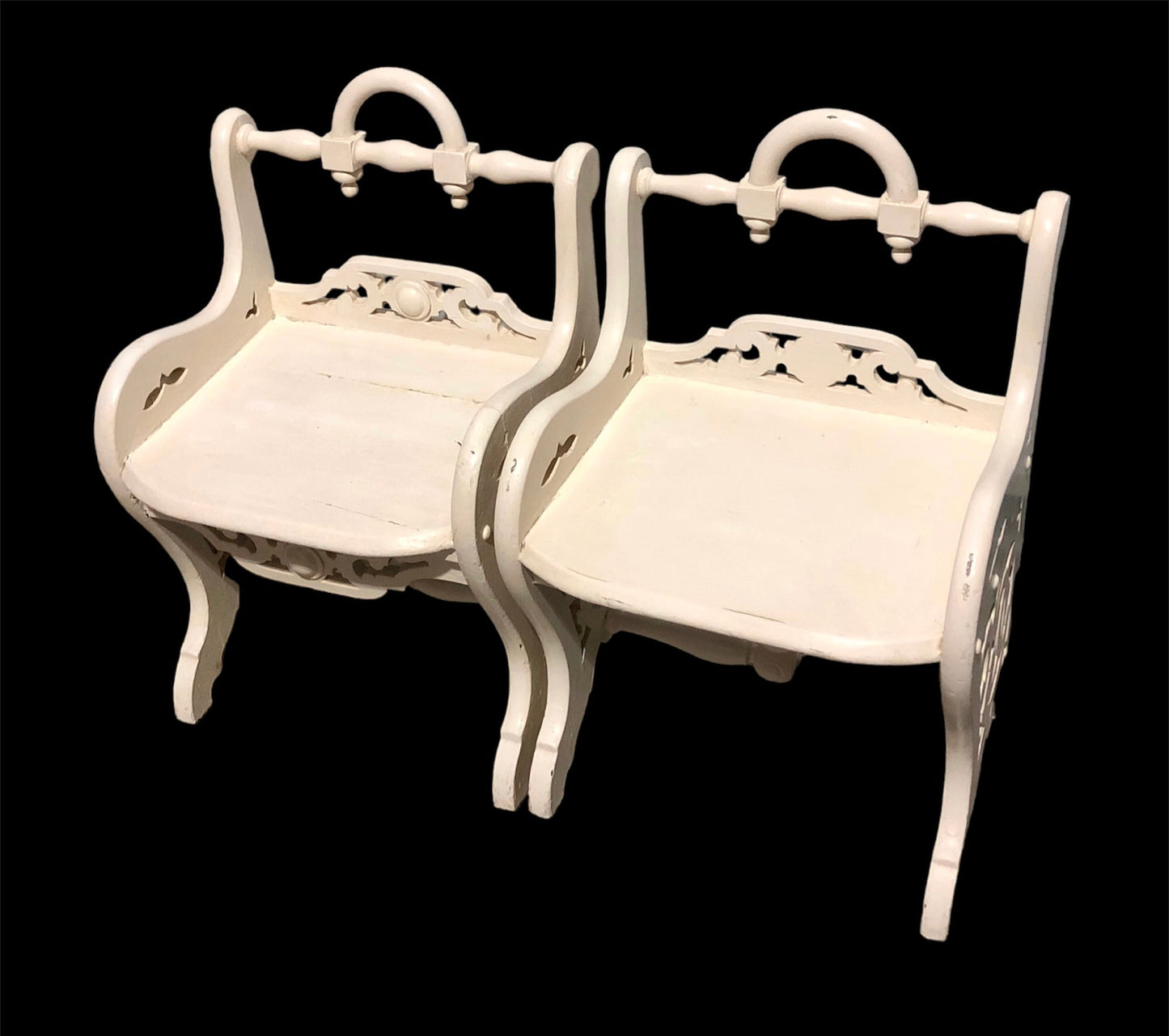 000720.... Two Antique Painted Hall Chairs In The Manner Or Richard Bridgens