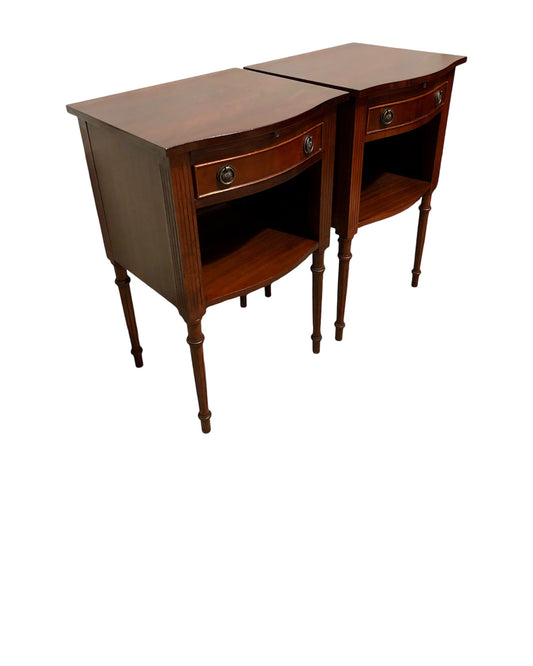 000710...Handsome Pair Of Vintage Mahogany Bedside Tables / Lamp Tables ( sold )