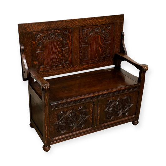 000699....Handsome Carved Oak Monks Bench / Hall Seat