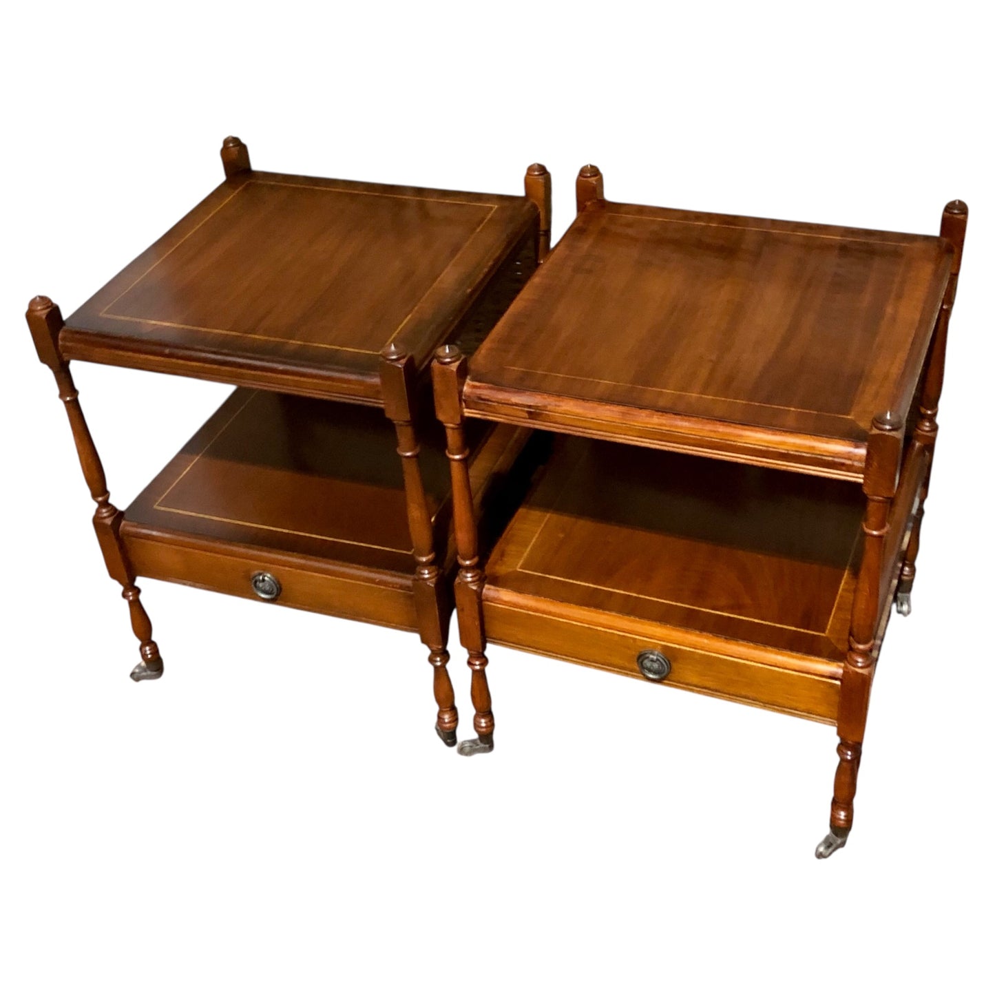 000591....Handsome Pair Of Vintage Mahogany Bedside Tables